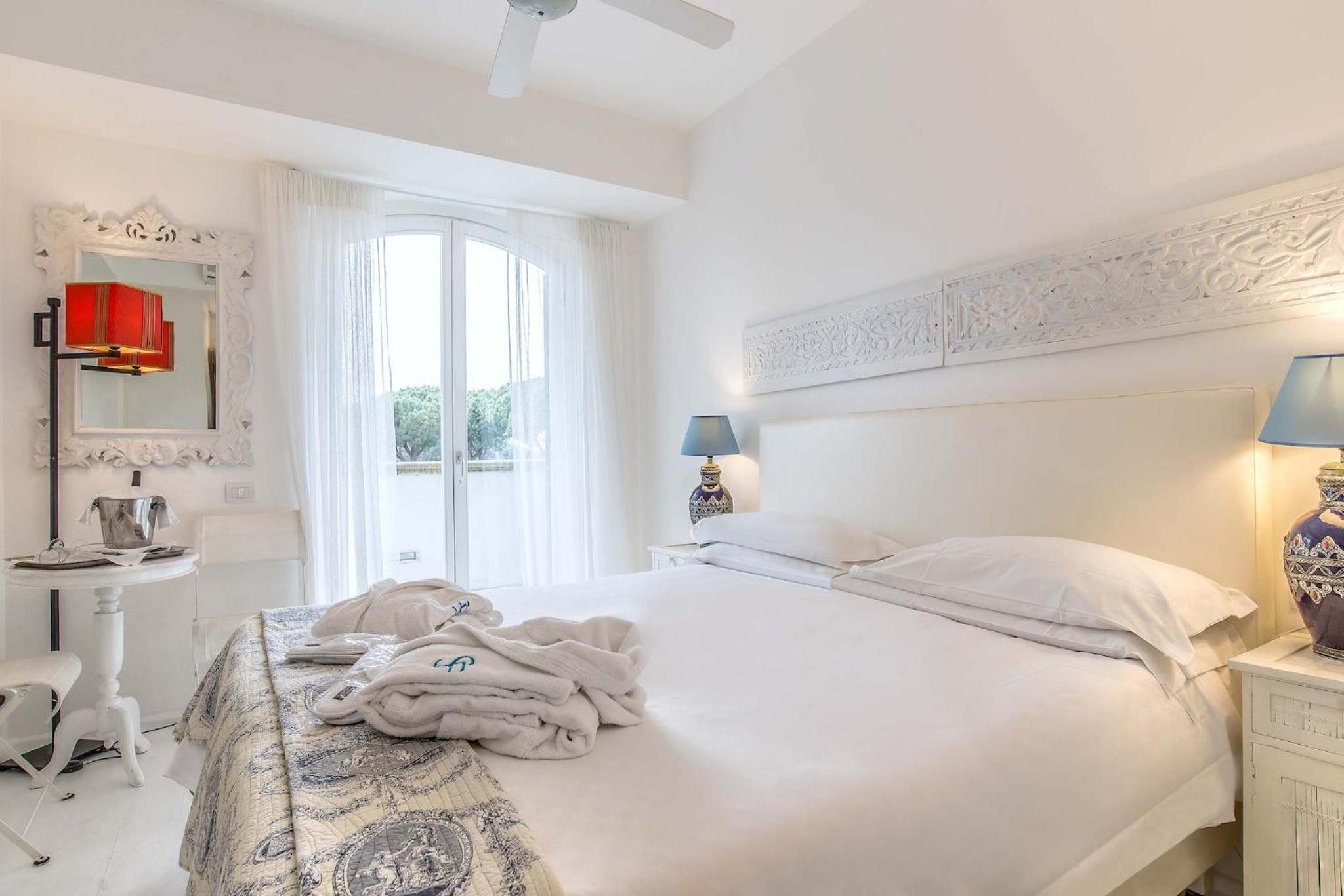 Double Room with Balcony photo 2