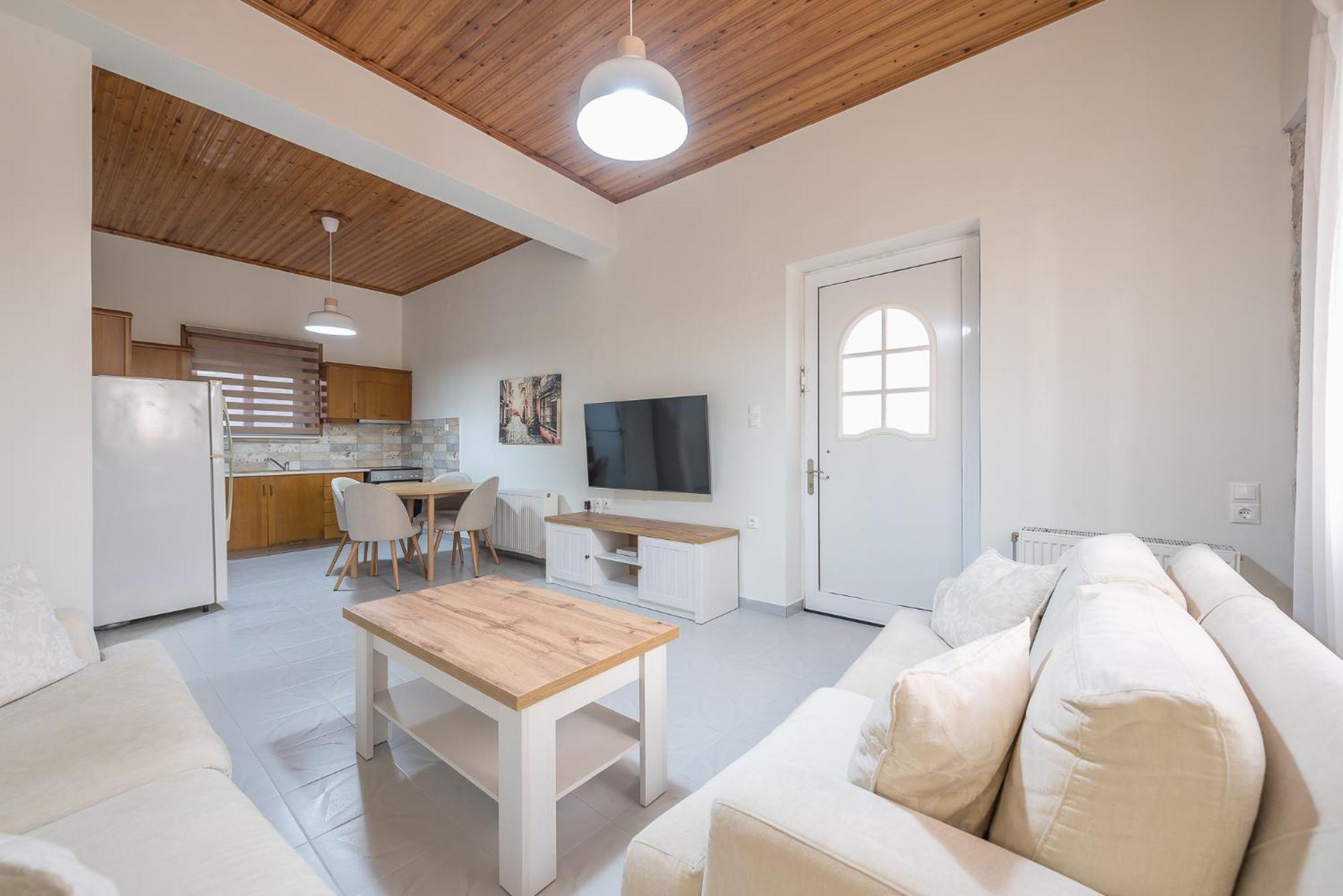 Two-Bedroom House - Photo 18
