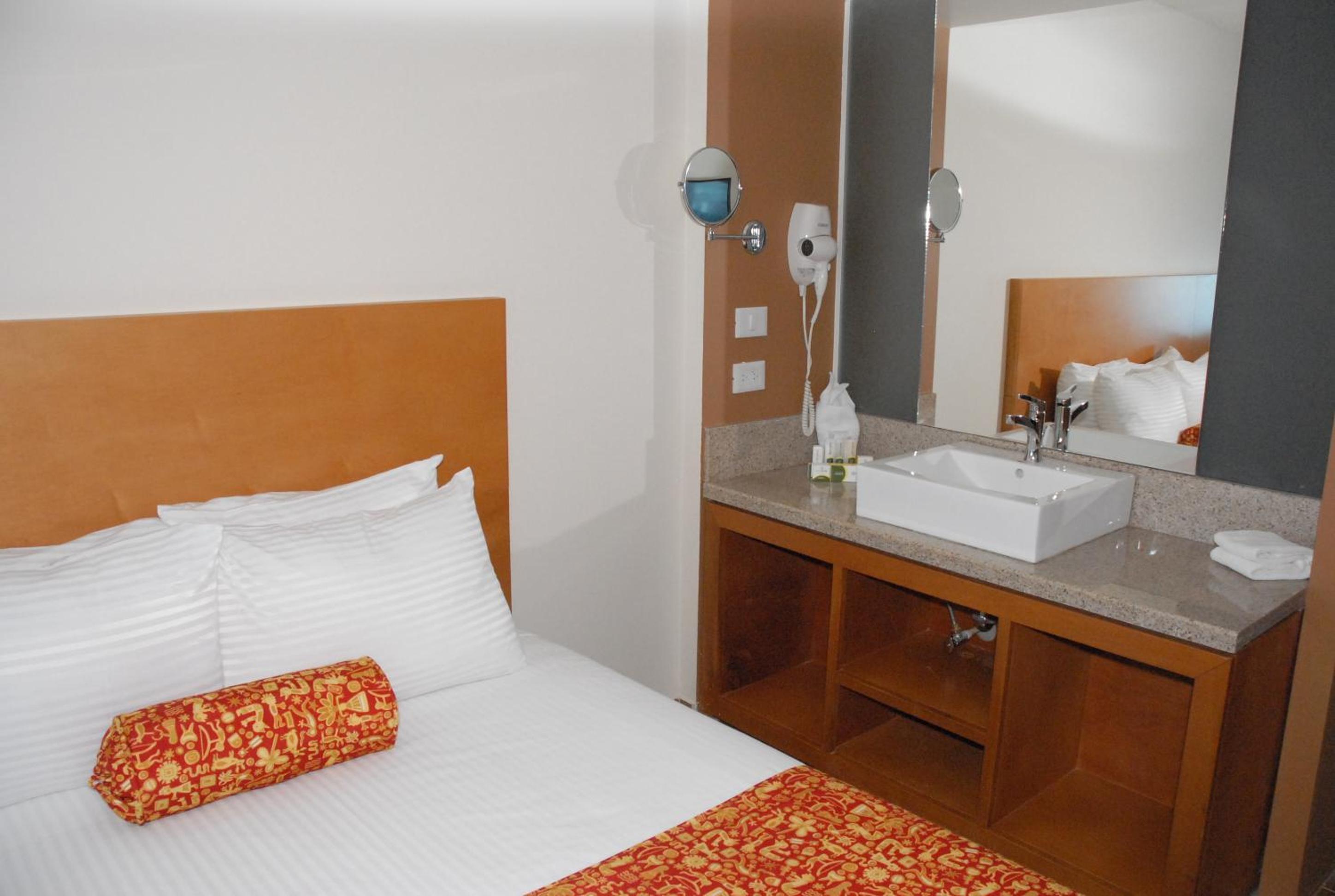 Executive Room - 2 Double Beds - Photo 10