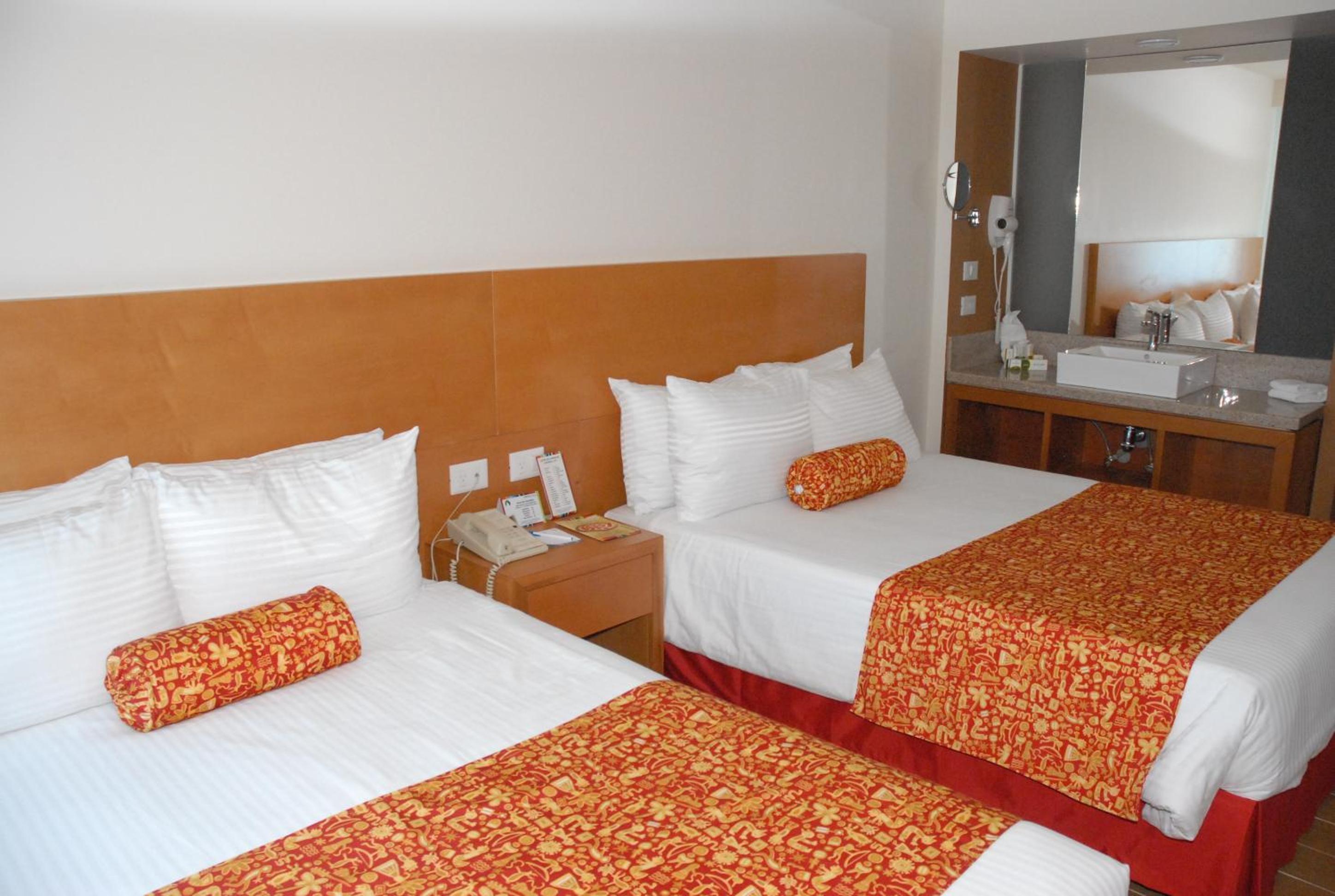 Executive Room - 2 Double Beds - Photo 8