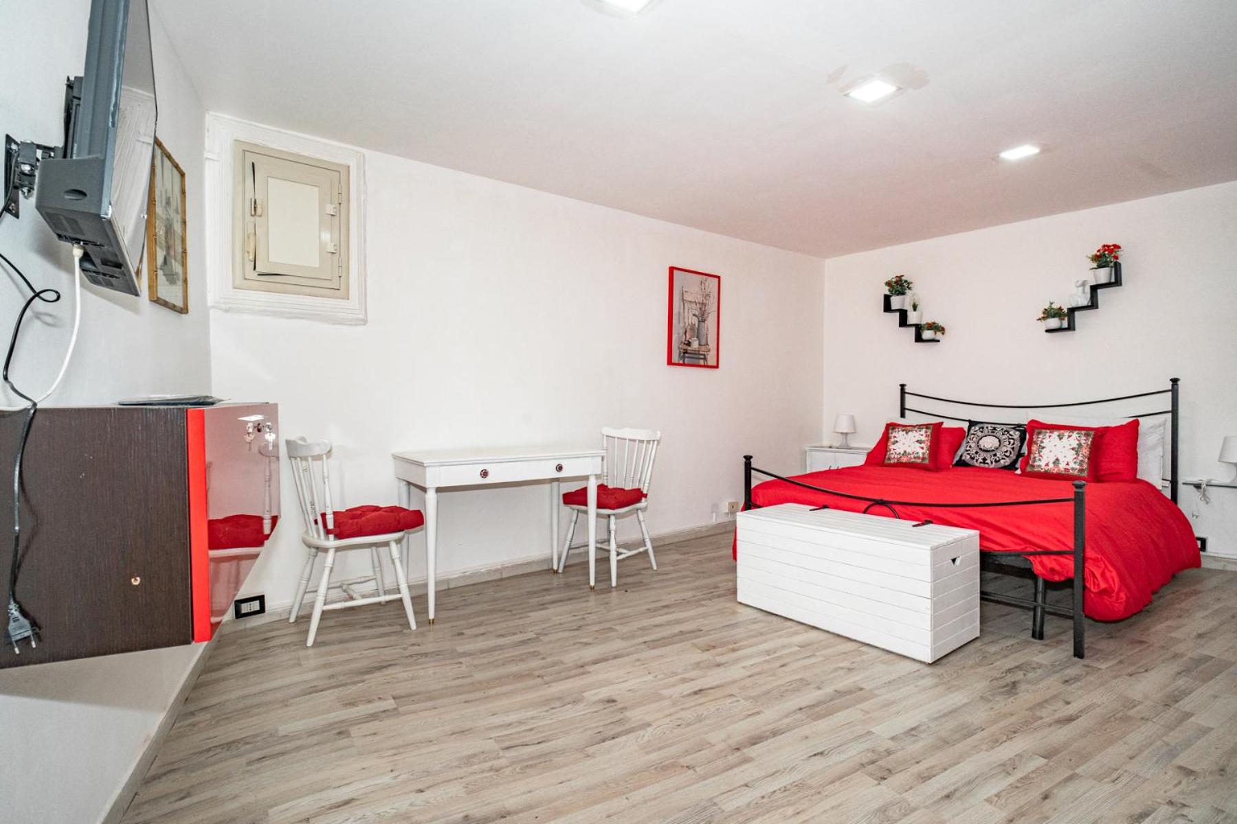 Apartment - Photo 10