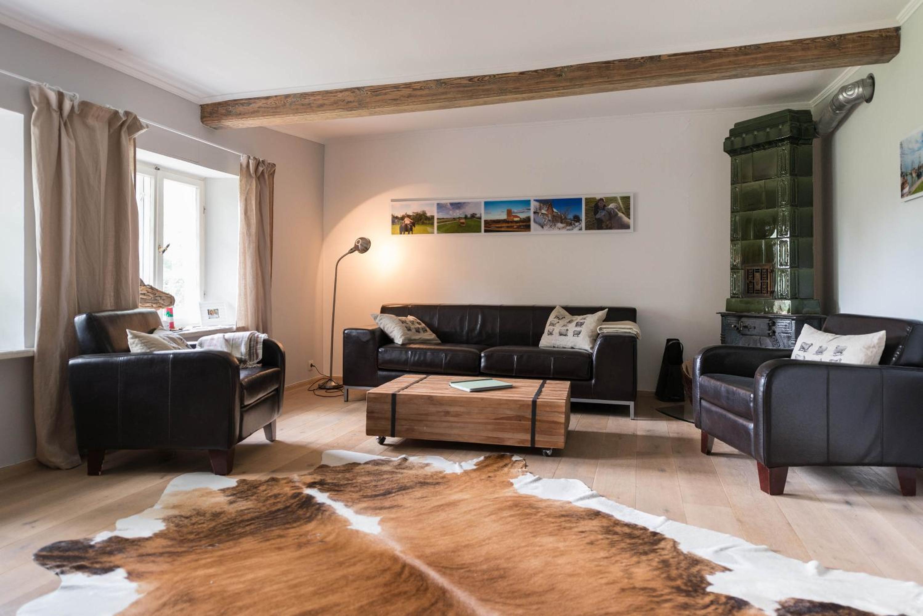 Superior One-Bedroom Apartment