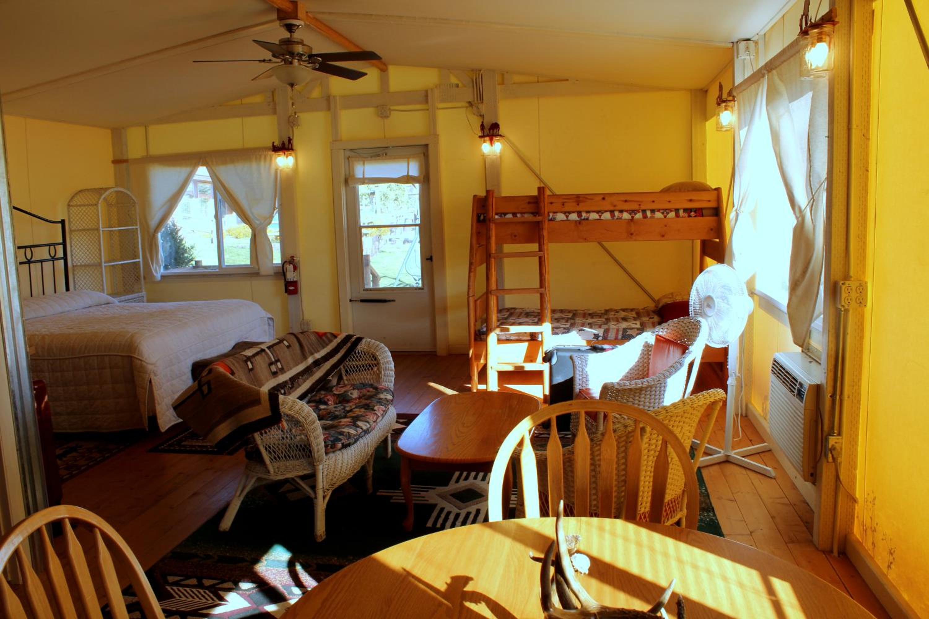 Hideout Glamour Camp photo 1