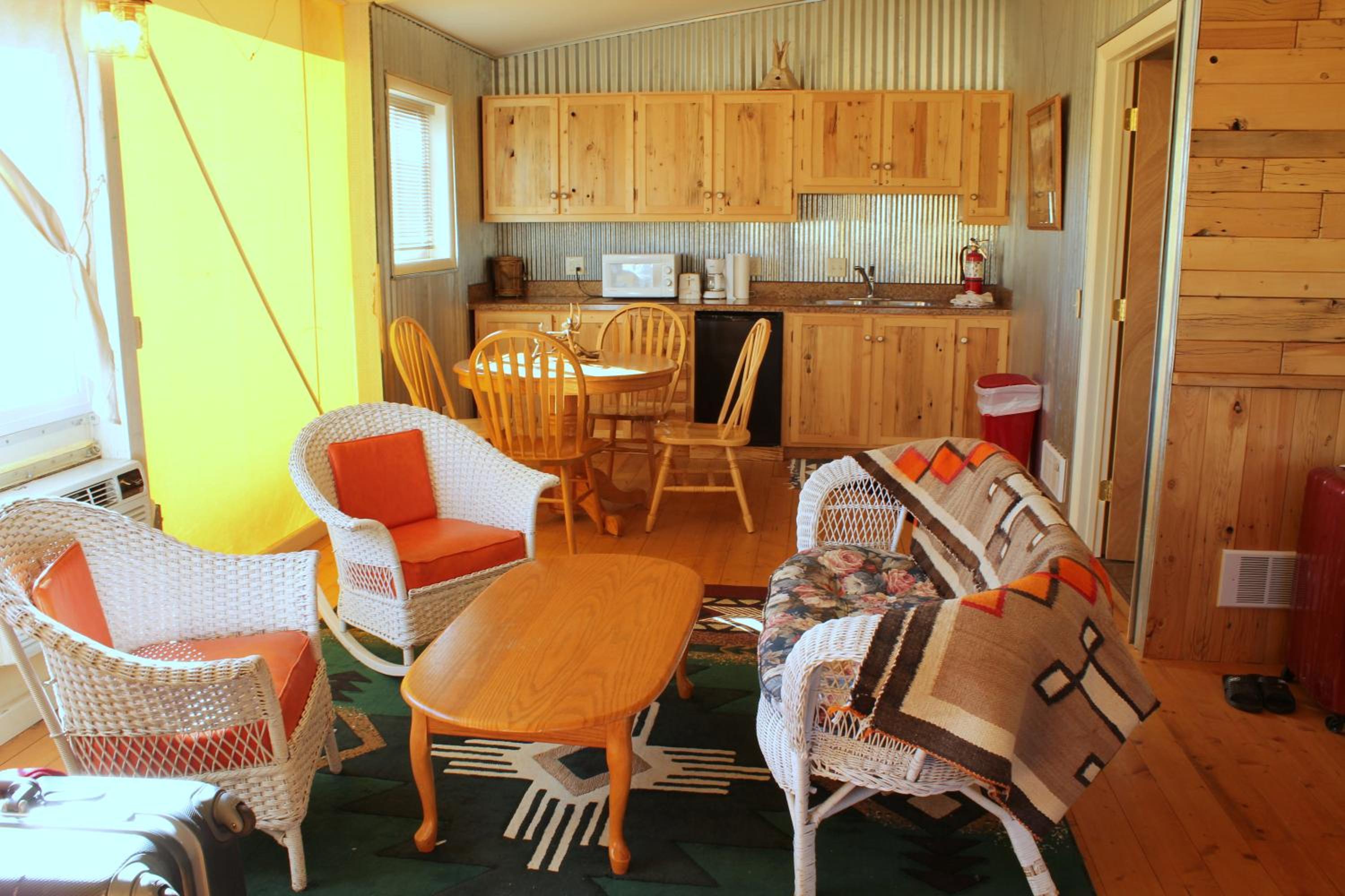 Hideout Glamour Camp photo 2