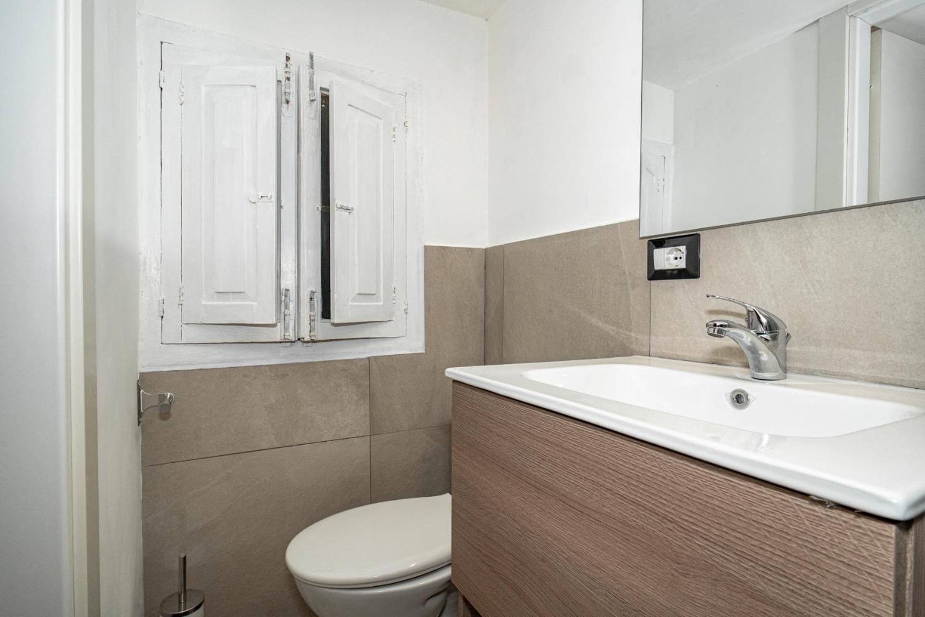 Apartment - Photo 4