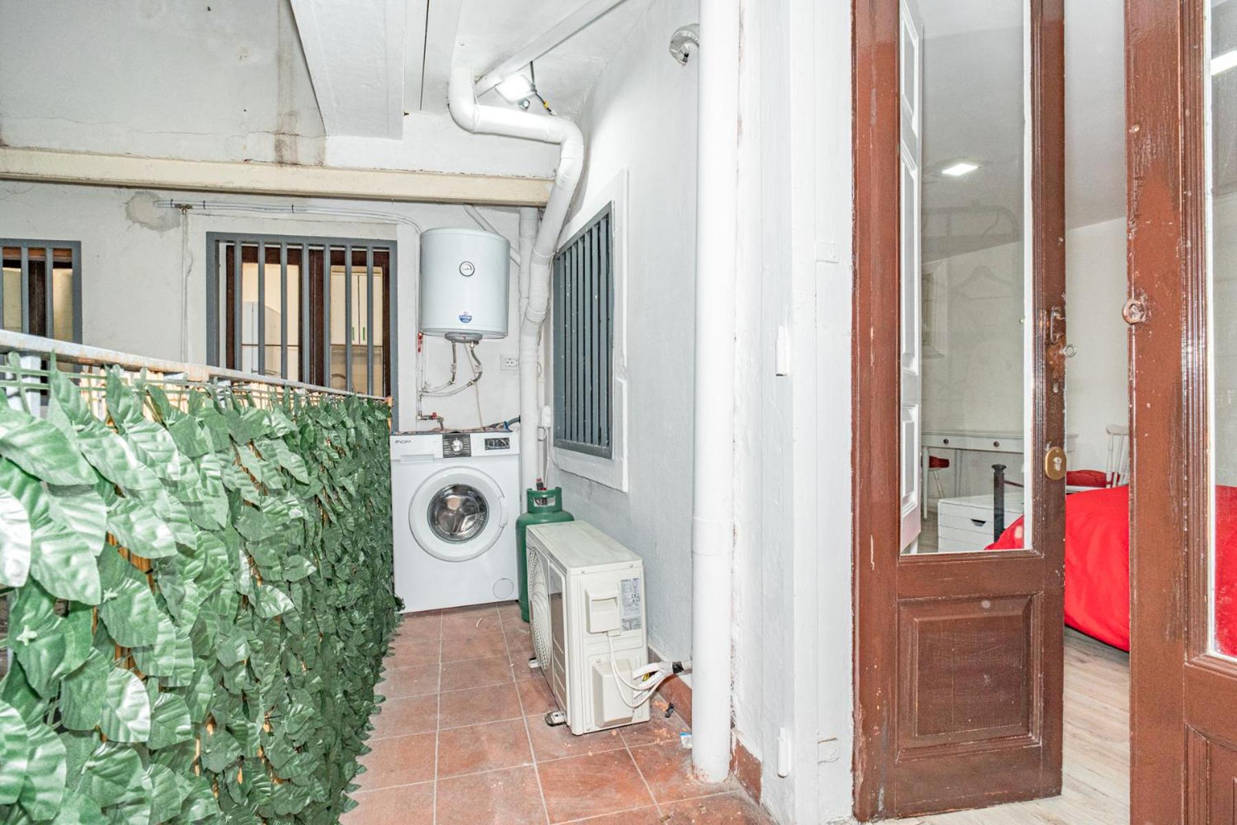 Apartment - Photo 2
