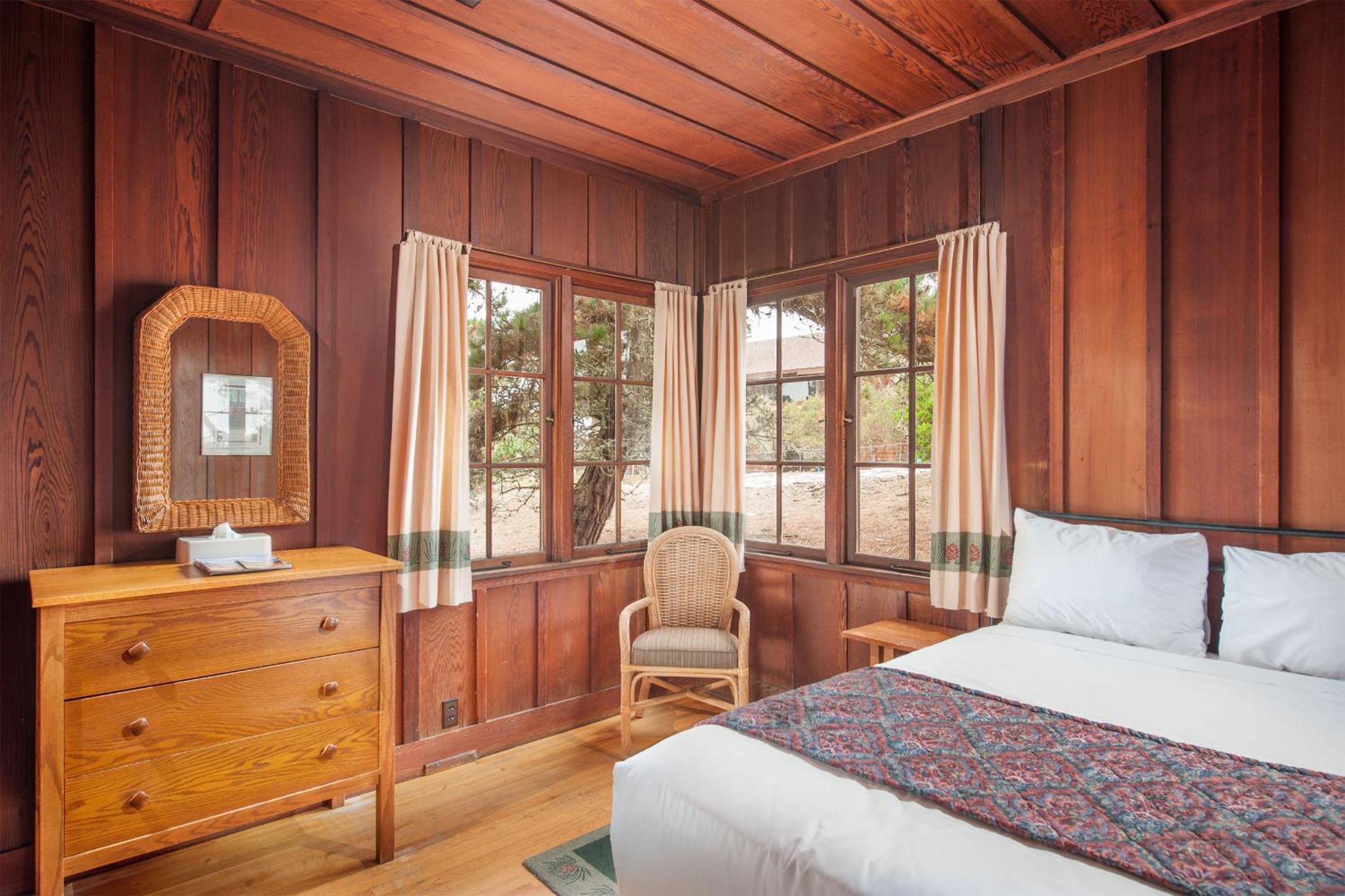 Standard Queen Room - Photo 1