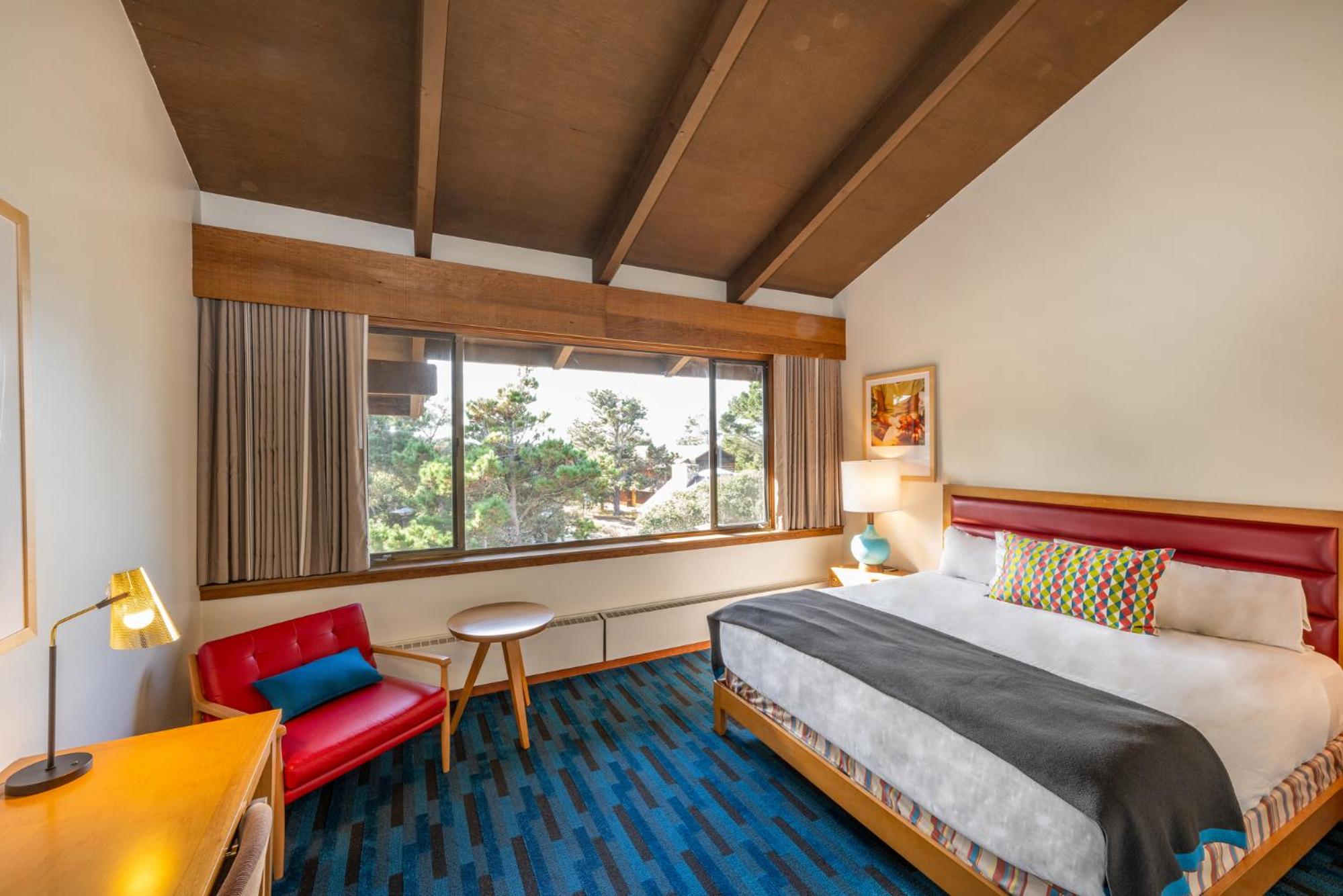 King Room with Ocean View - Photo 3