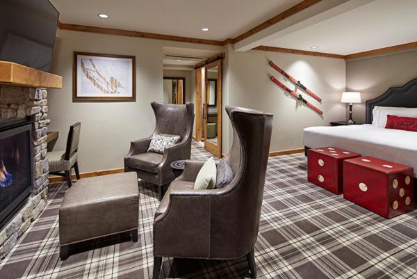 Suite - Photo 3