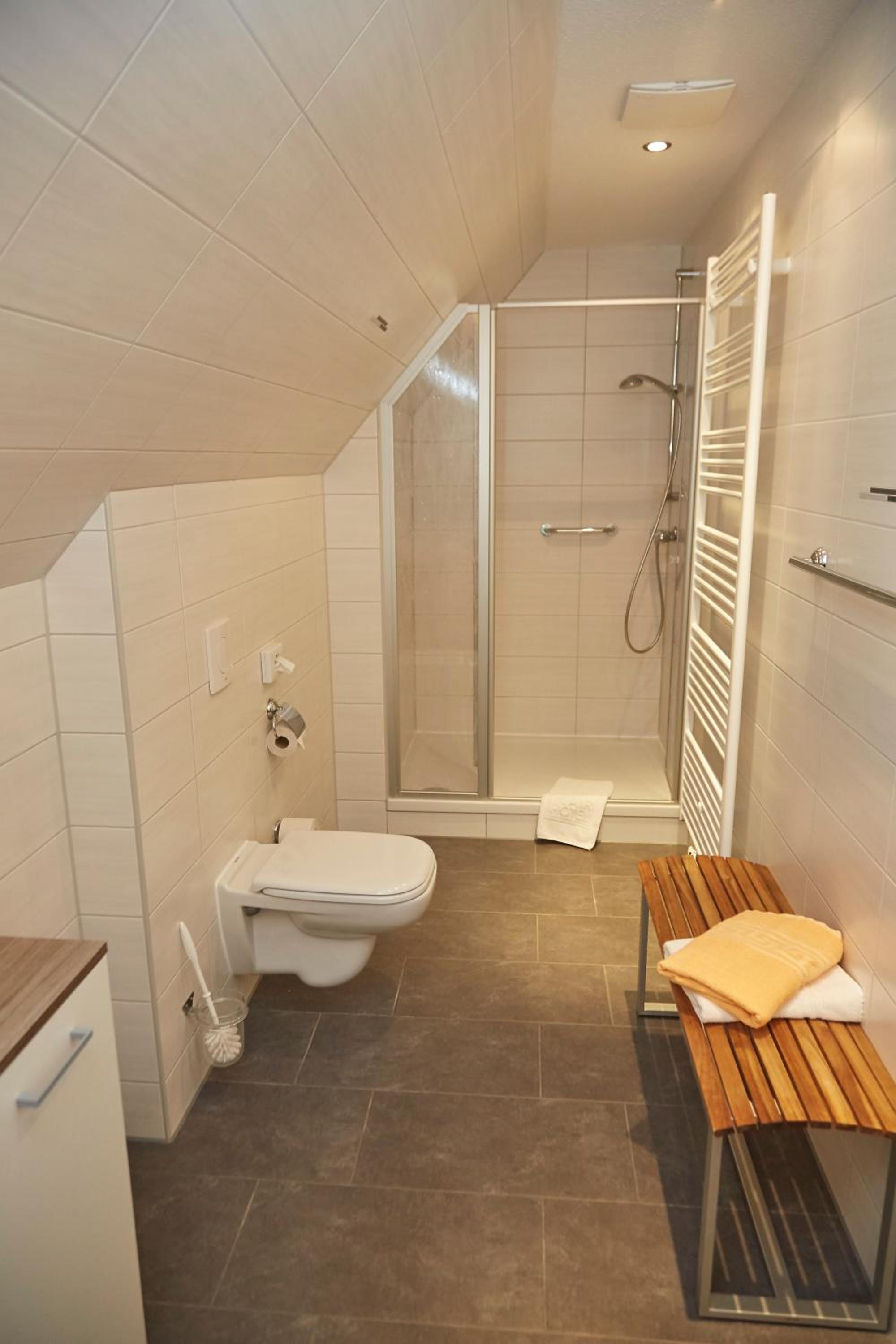 Standard Double Room - Photo 4