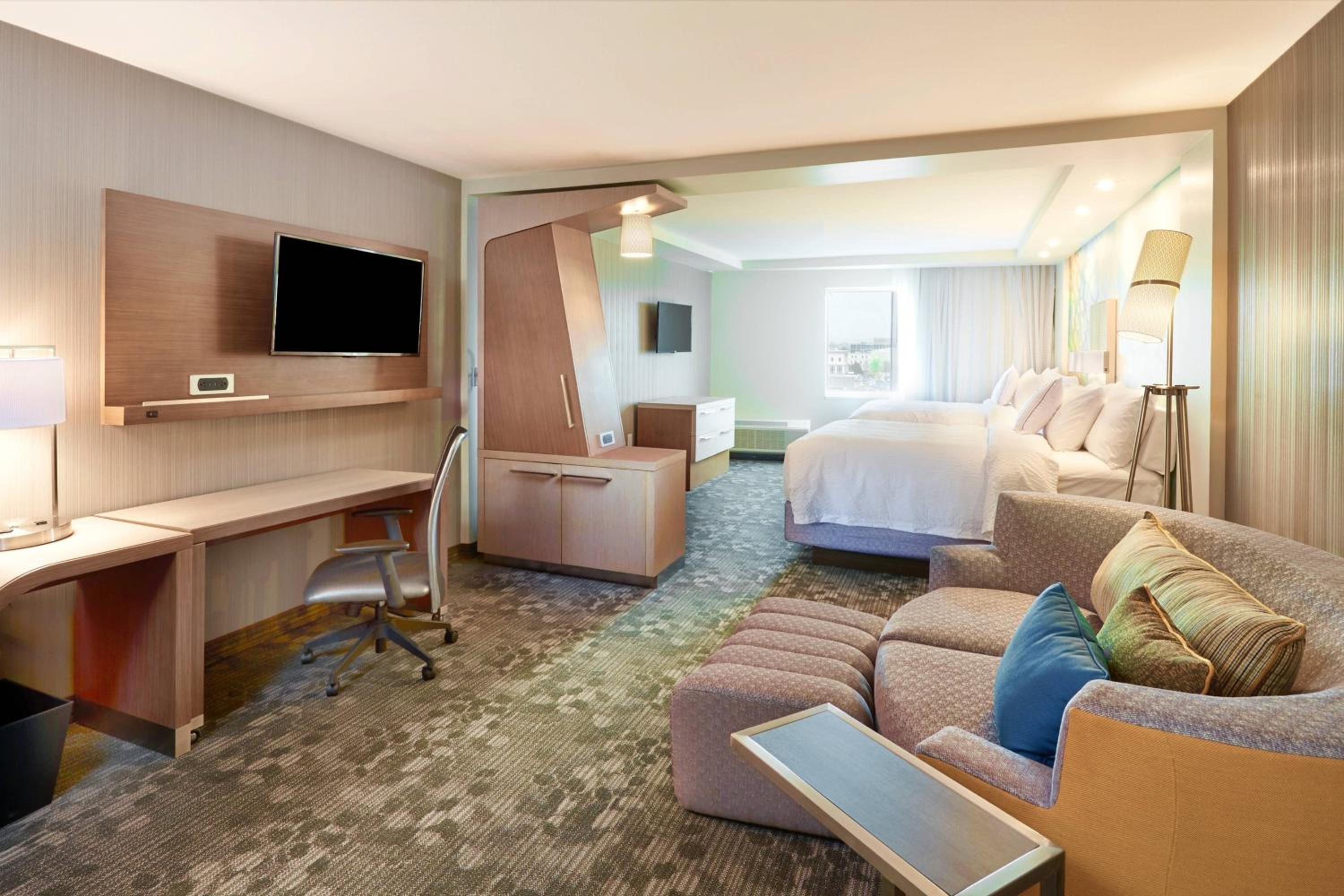 Queen Room with Two Queen Beds, Roll-In Shower and Sofa Bed - Mobility Access/Hearing Accessible