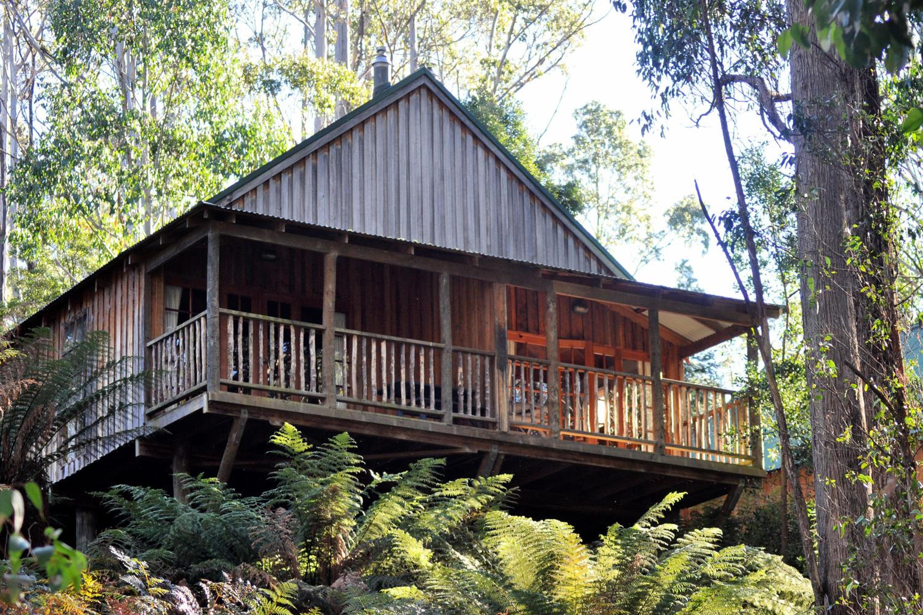 Wilderness Chalet with Spa Bath photo 2