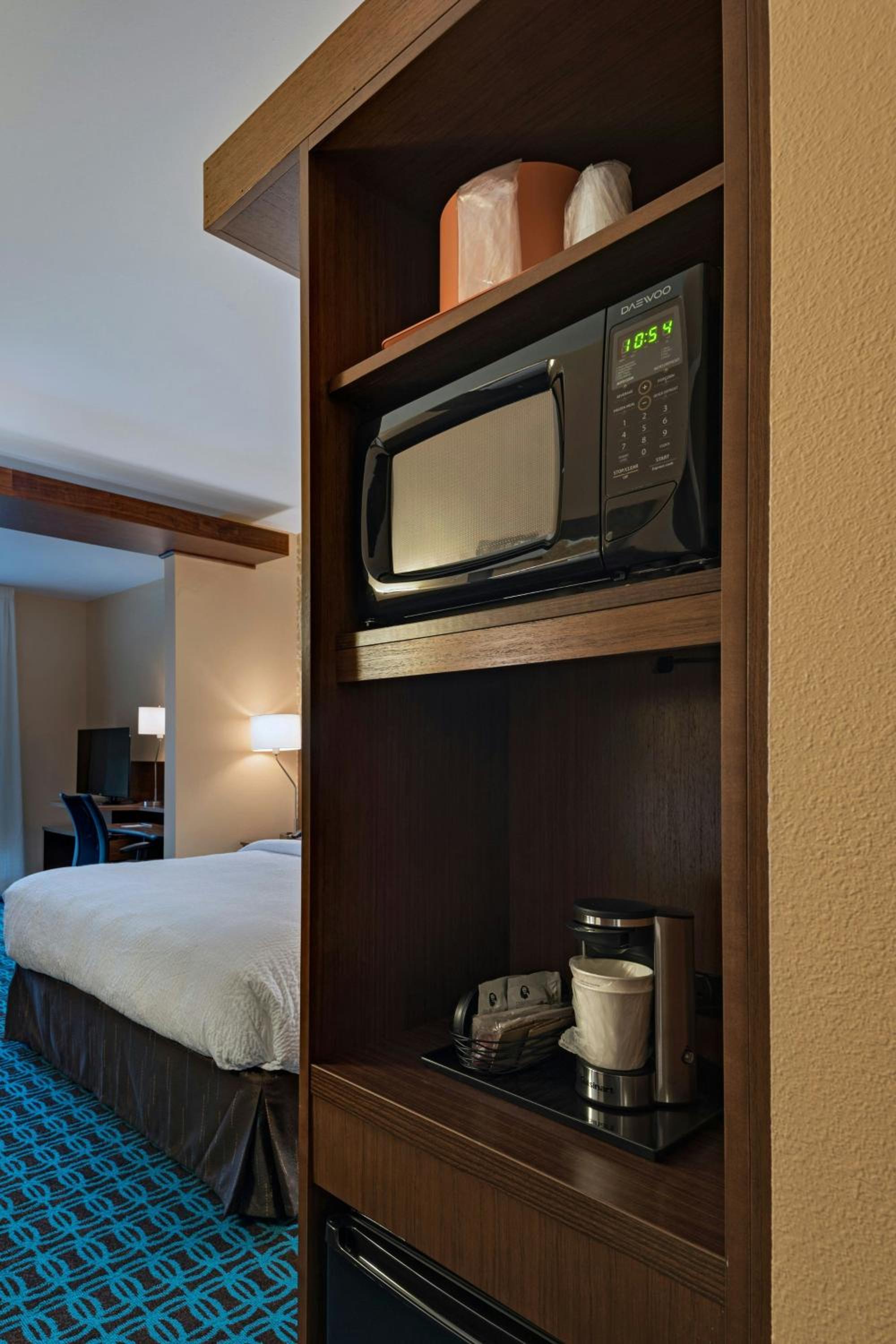 King Suite with Sofa Bed photo 3
