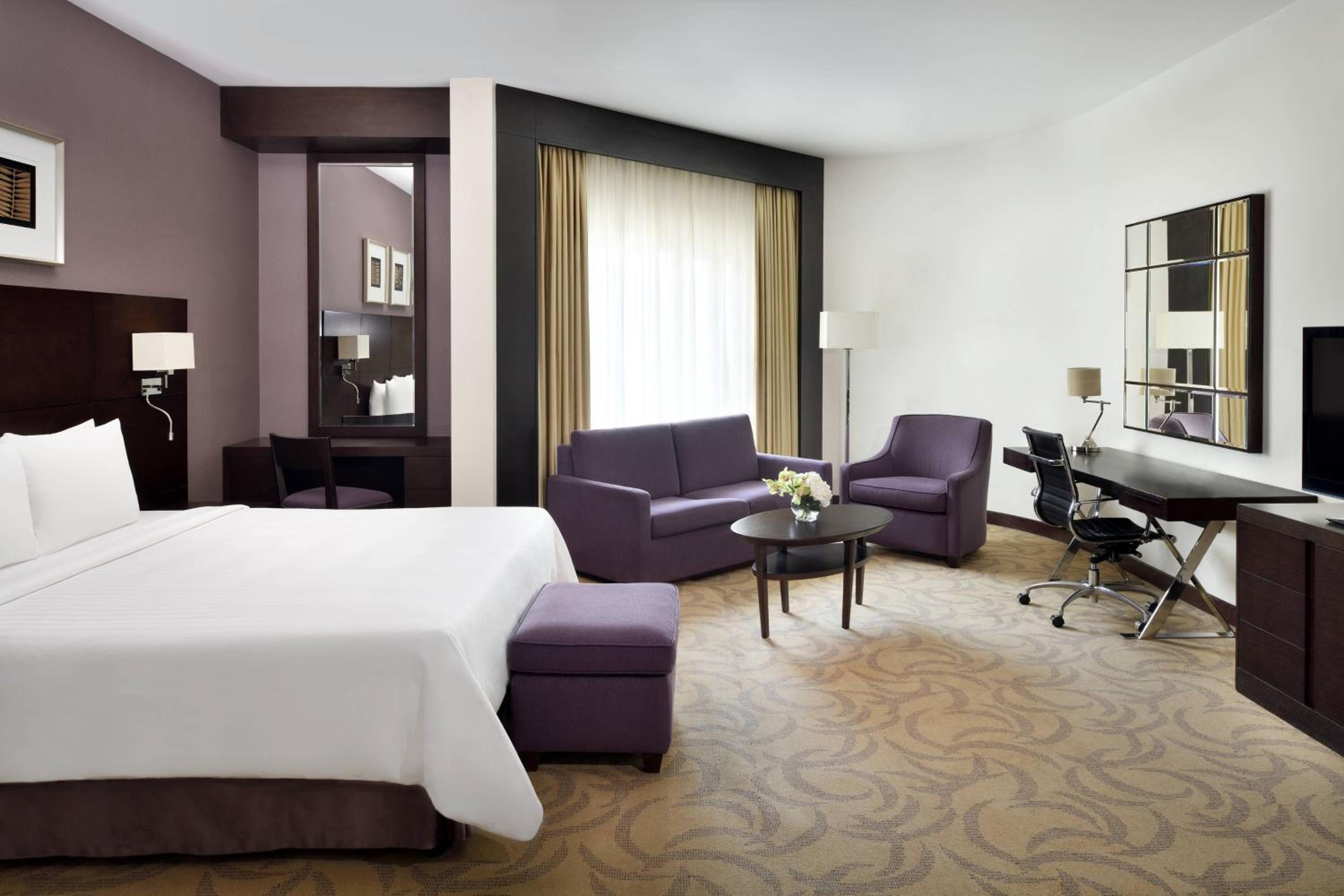 Junior King Suite - Photo 1