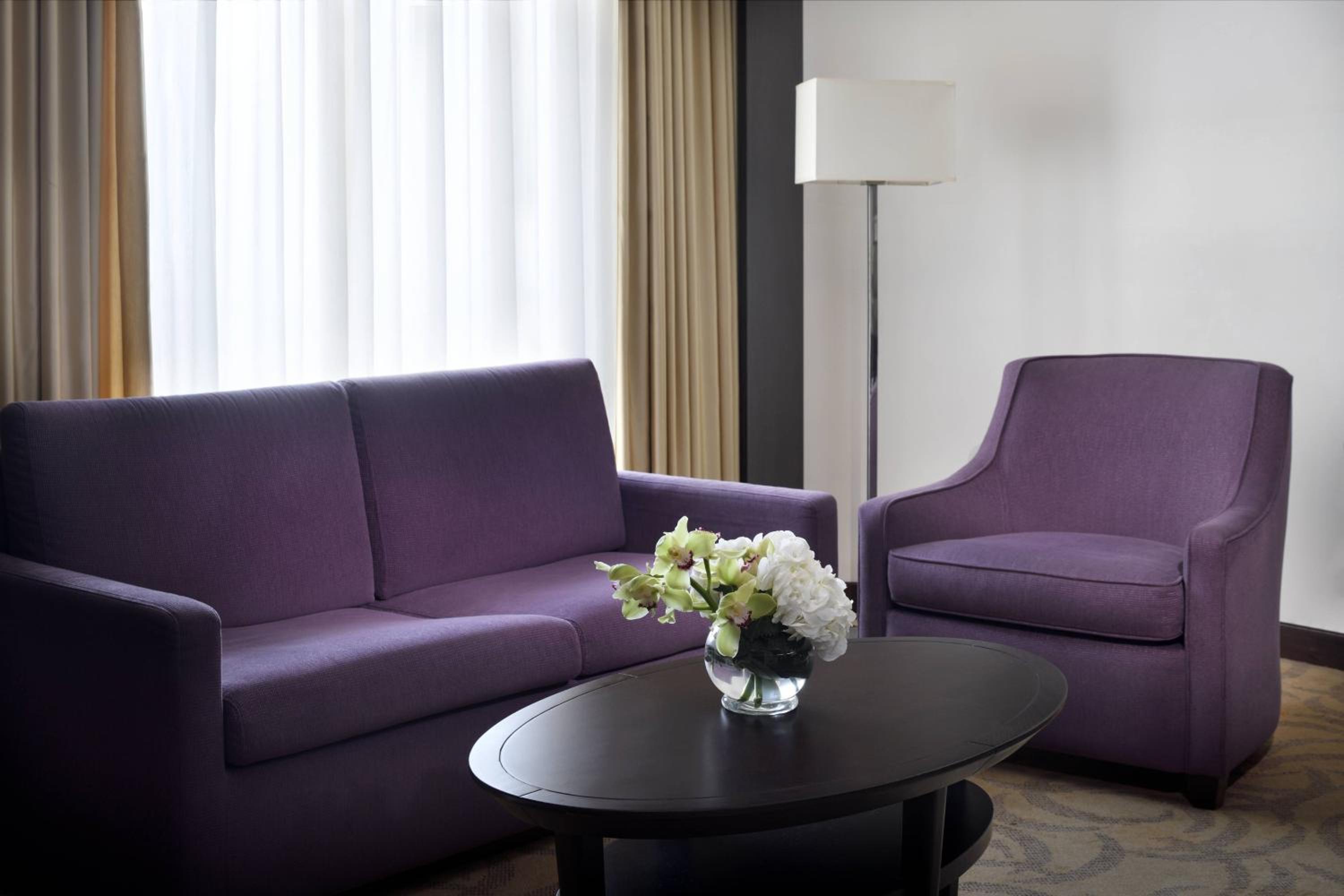 Junior King Suite - Photo 3
