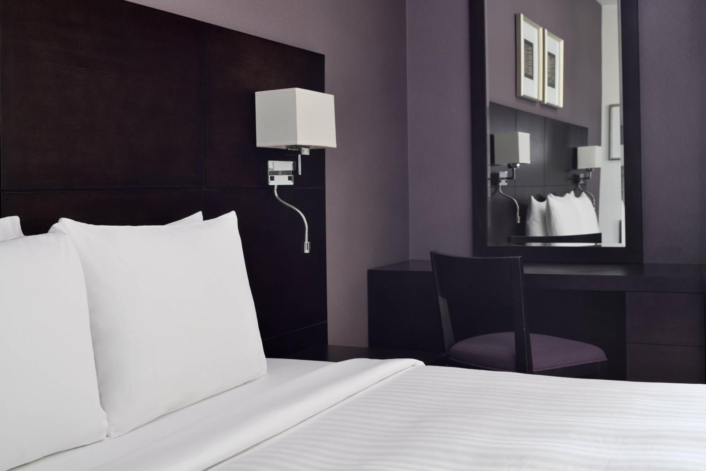 Junior King Suite - Photo 4