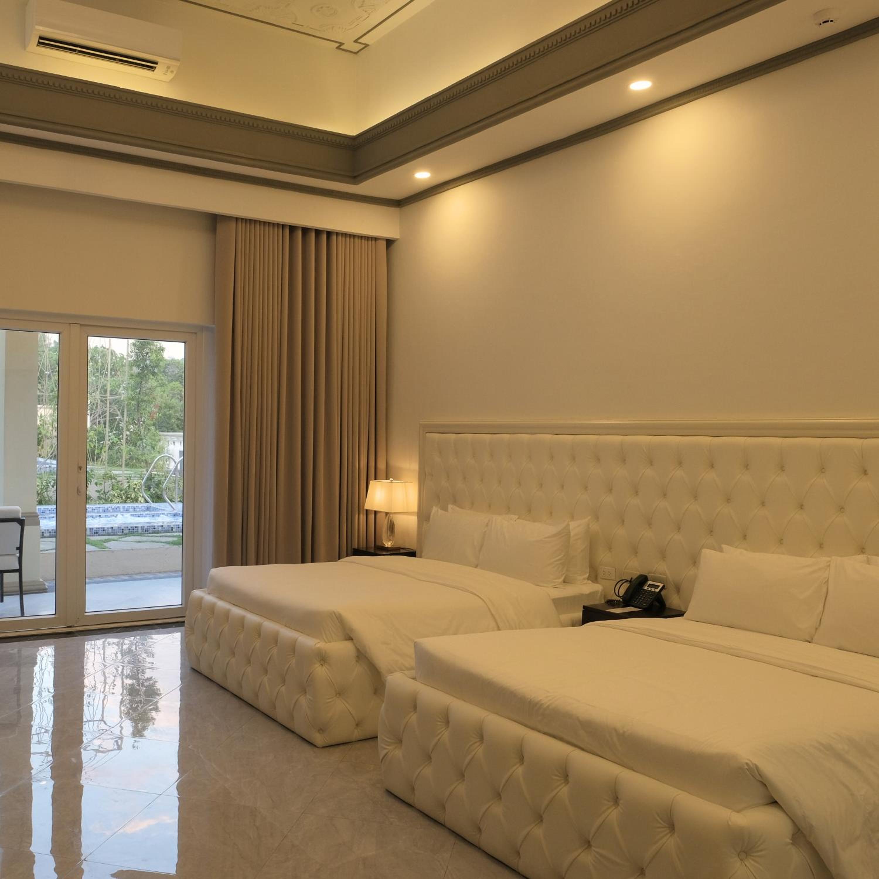 Trianon Queen Boutique Villa - Photo 5