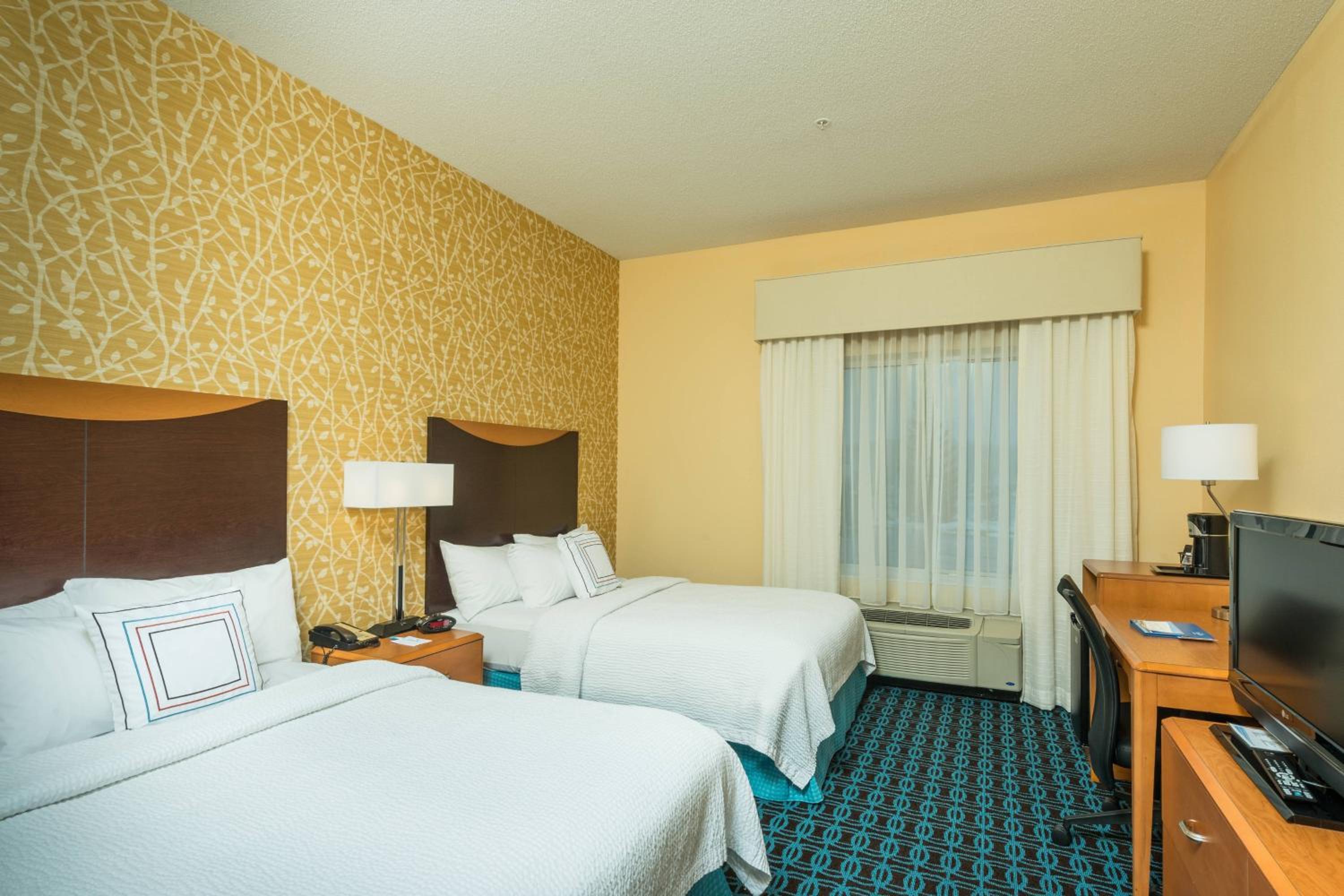 Double Room with Two Double Beds - Photo 1