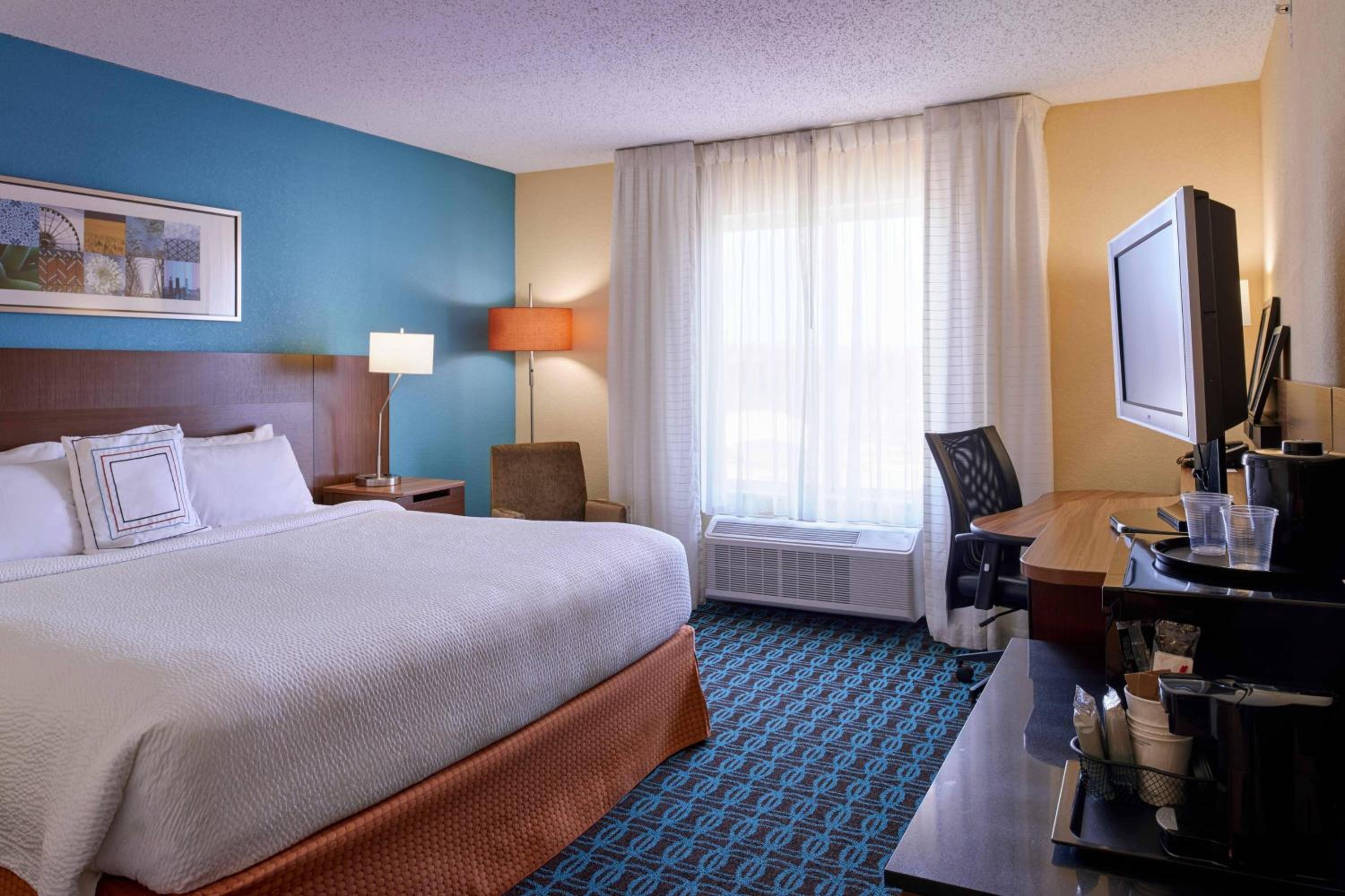 King Room with Roll-in Shower - Mobility and Hearing Accessible photo 1