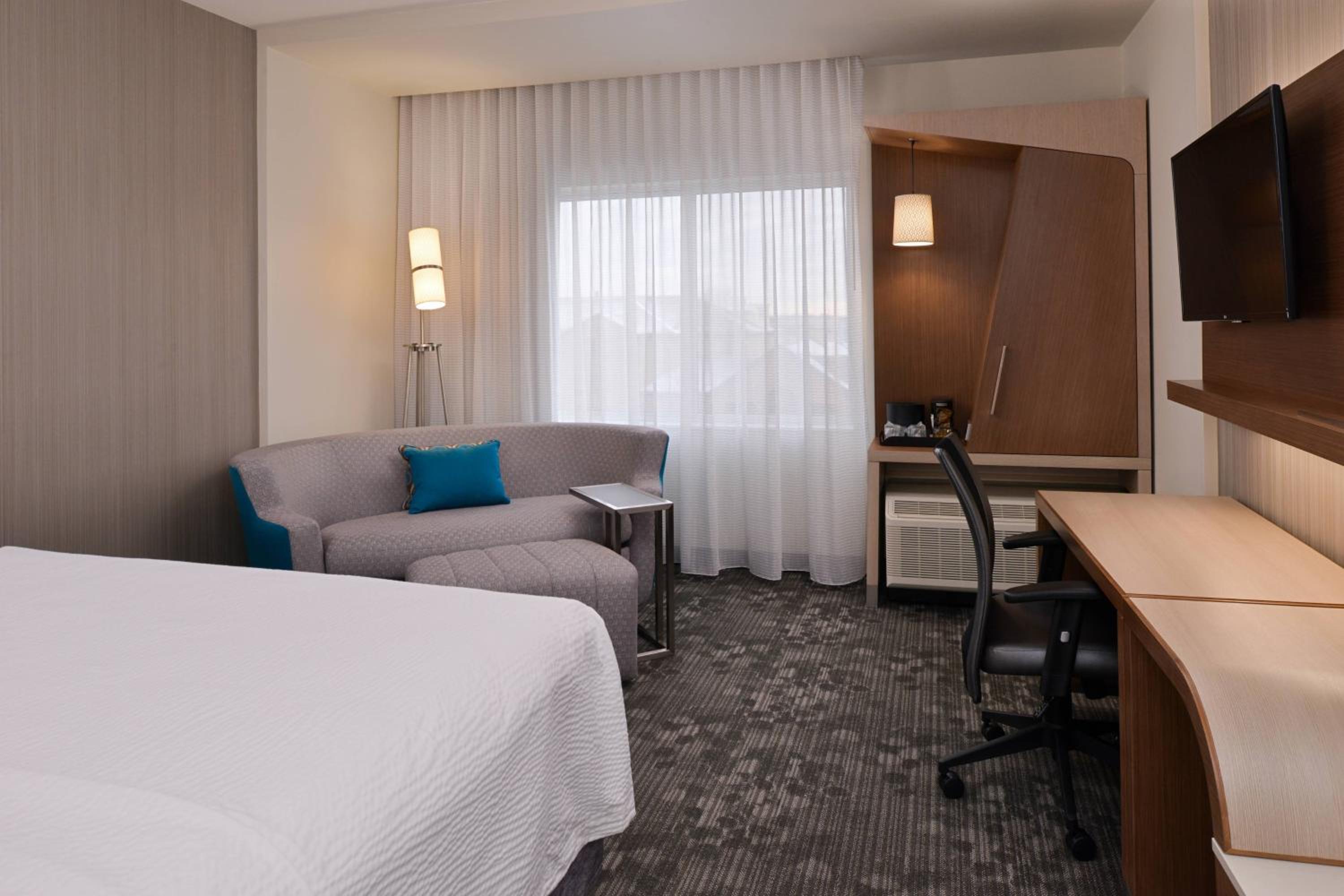 King Room with Sofa Bed and Roll-in Shower - Mobility and Hearing Accessible photo 1