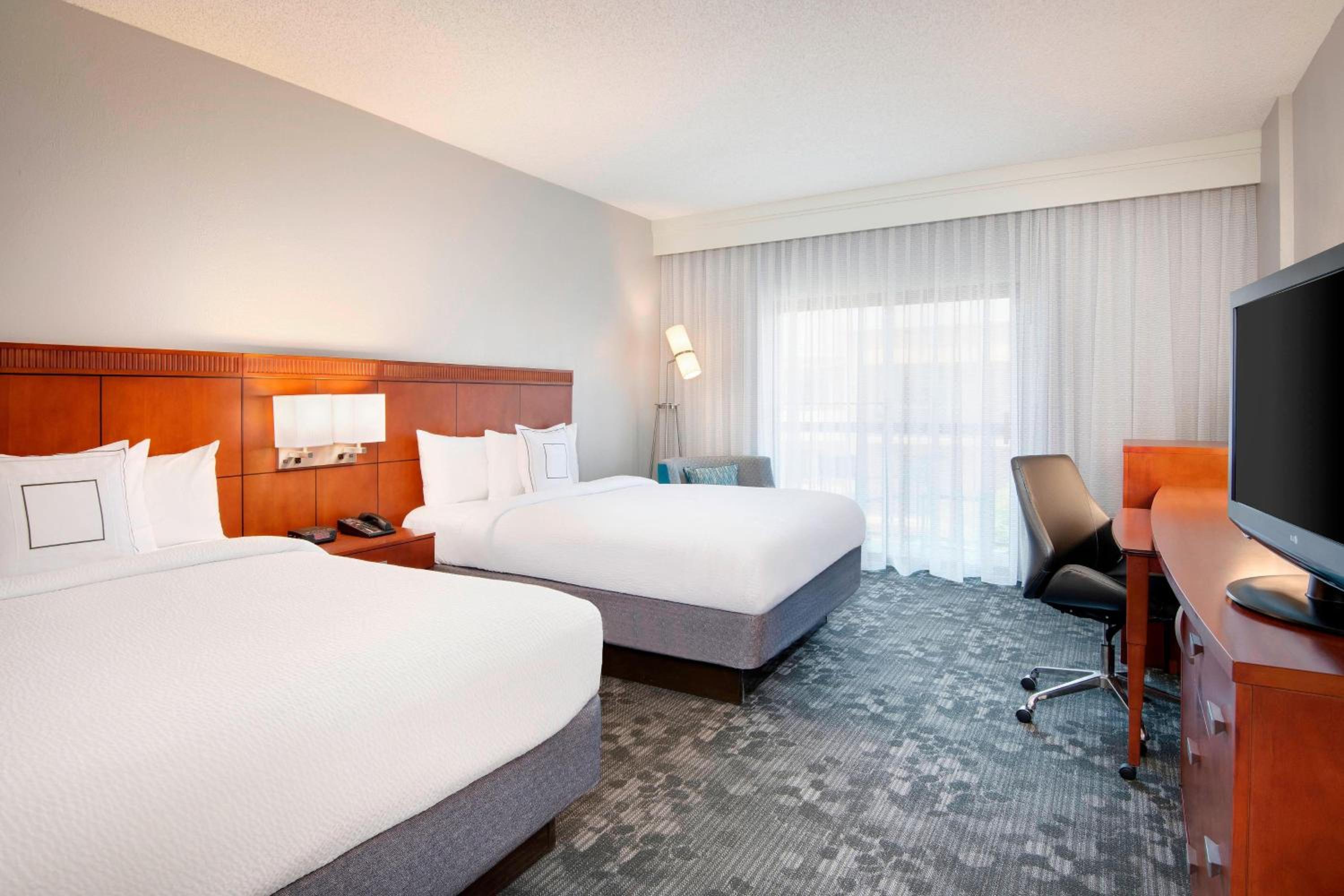 Double Room with Two Double Beds and Roll-In Shower - Mobility and Hearing Accessible photo 1