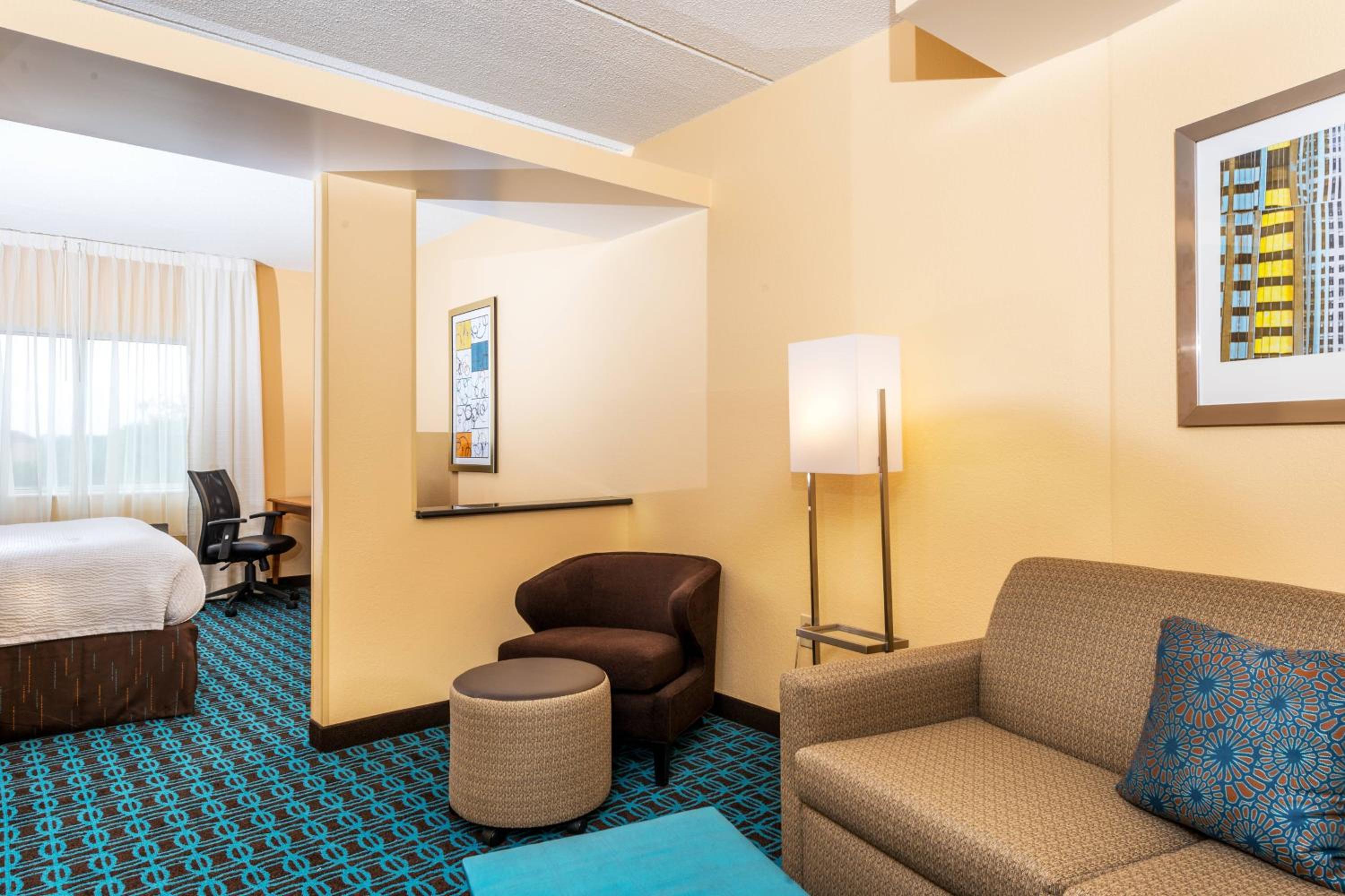 King Suite with Sofa Bed - Photo 2