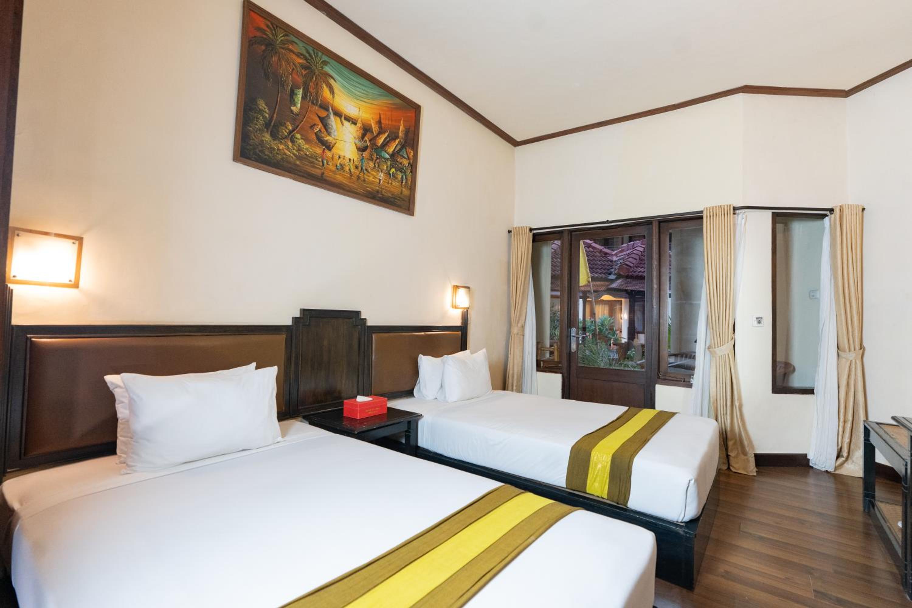 Deluxe Double or Twin Room photo 2