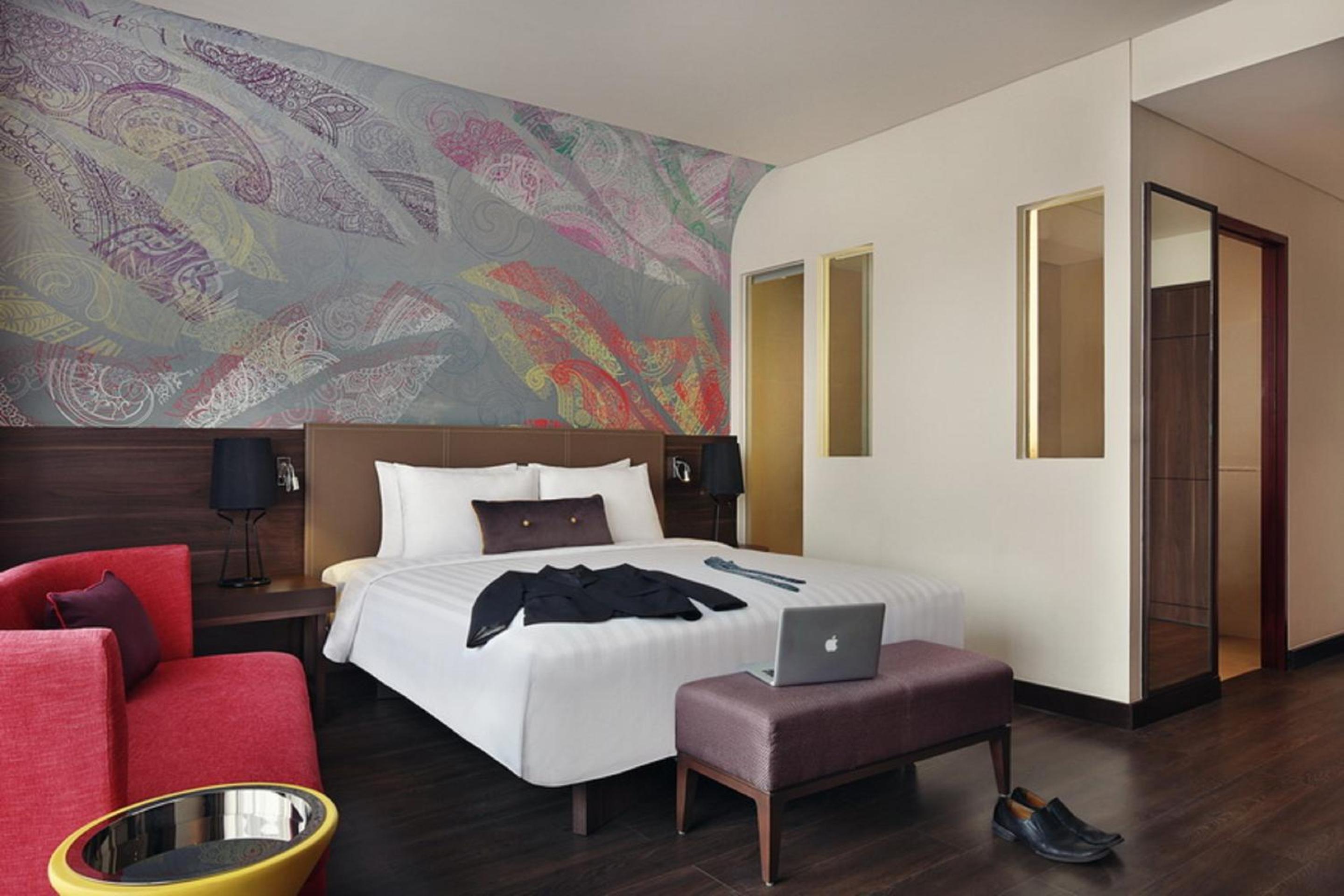 Deluxe King Room photo 3