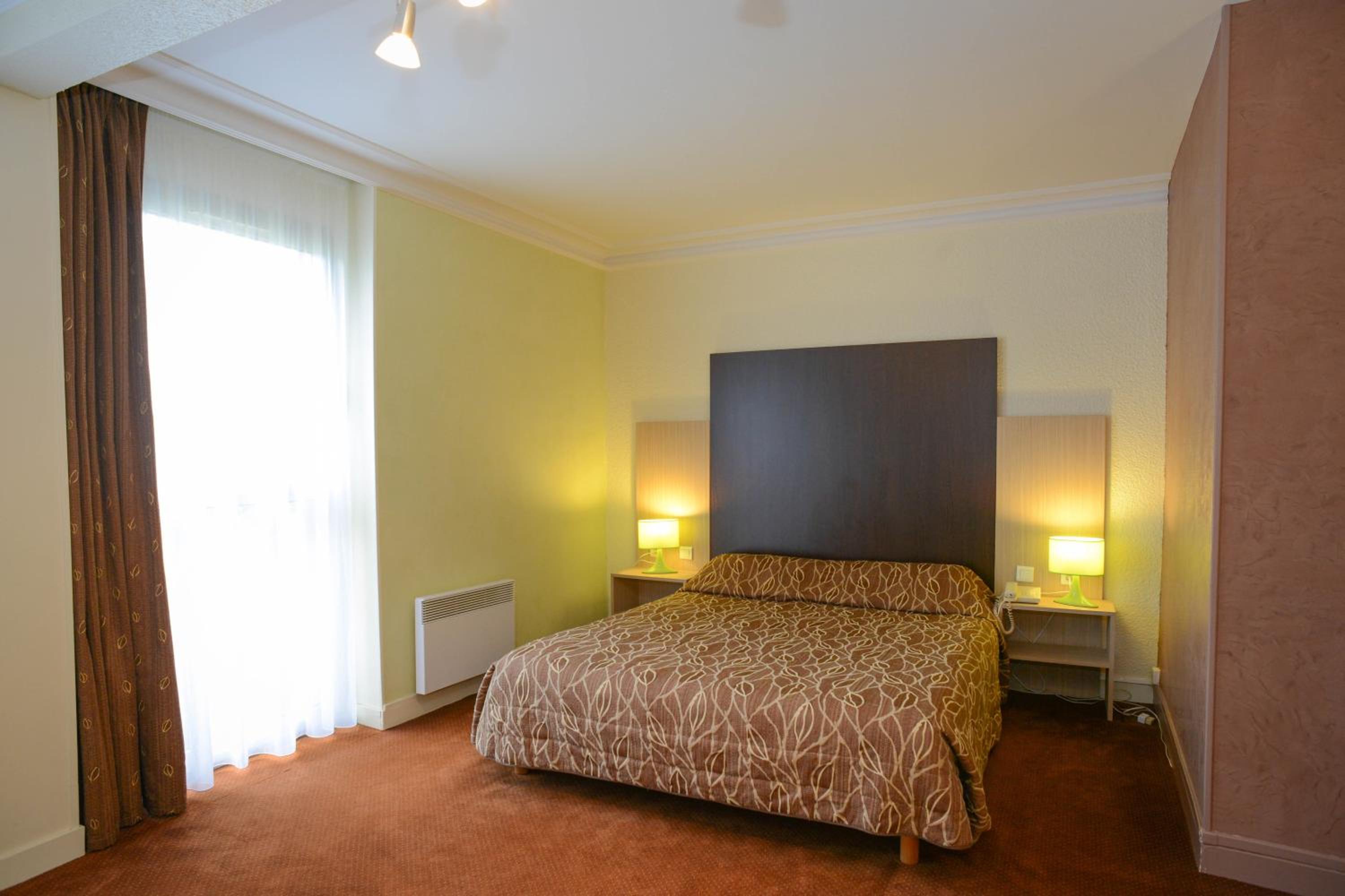 Suite - Photo 4