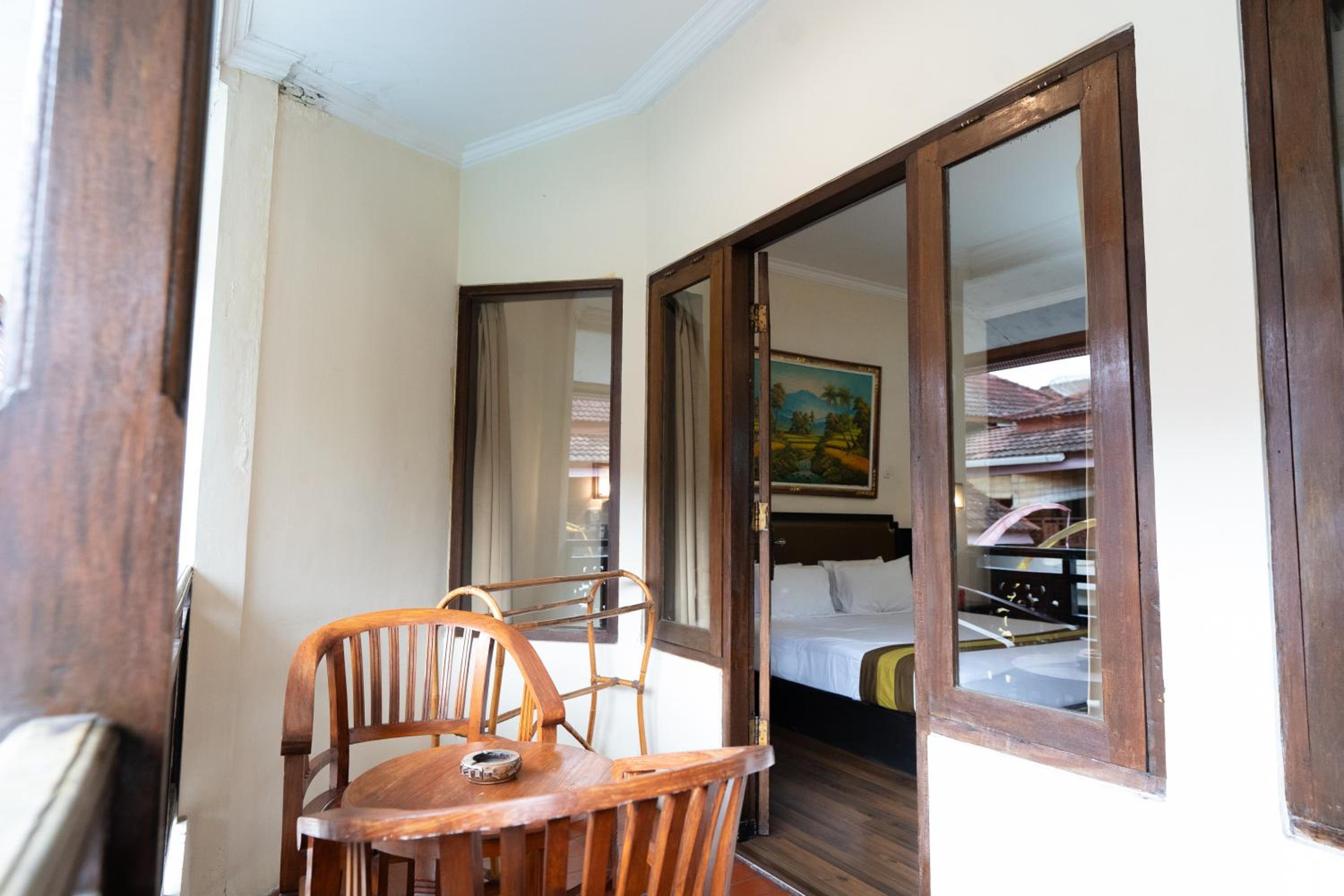 Standard Double or Twin Room photo 3