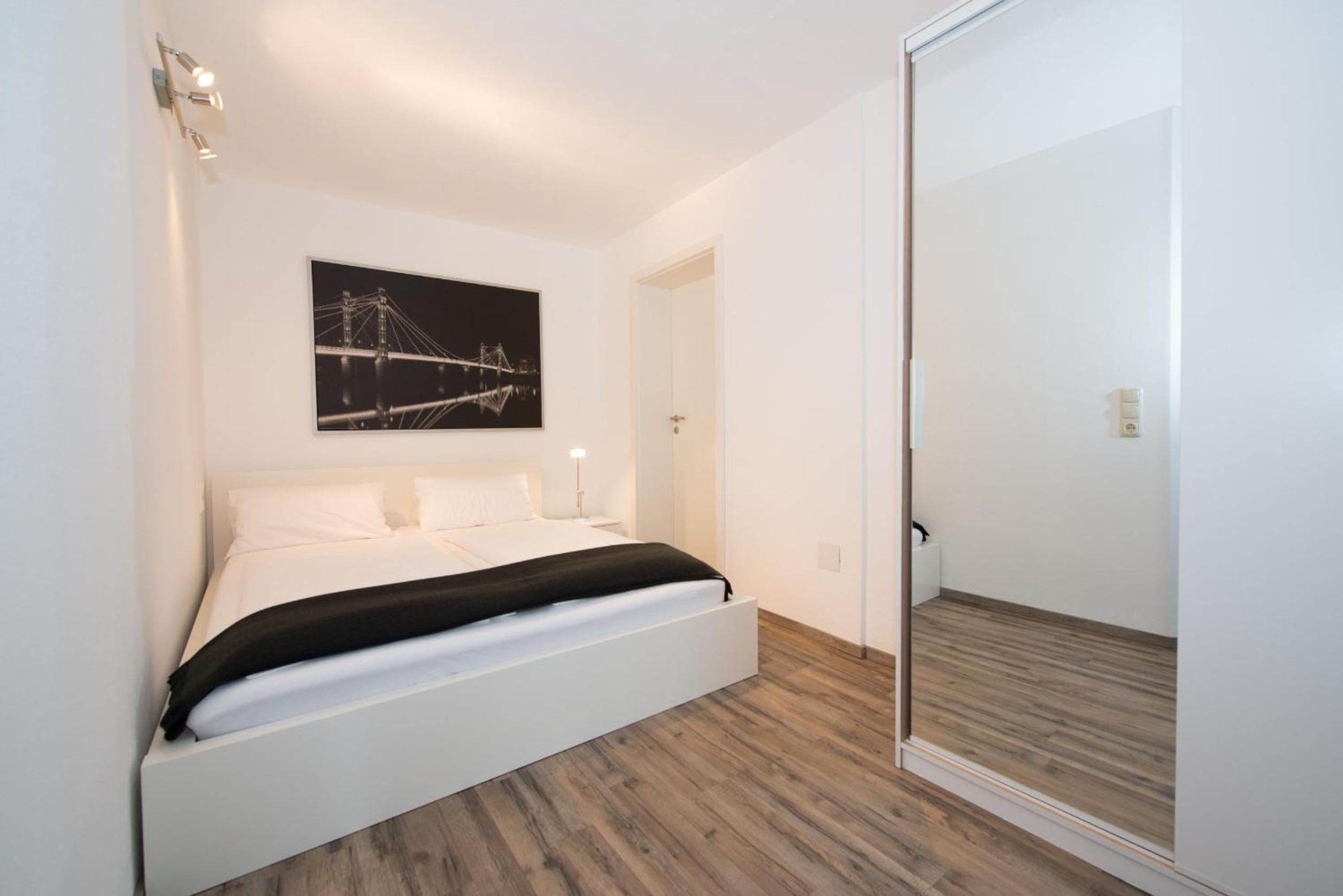 Comfort Two-Bedroom Apartment with Terrace photo 1