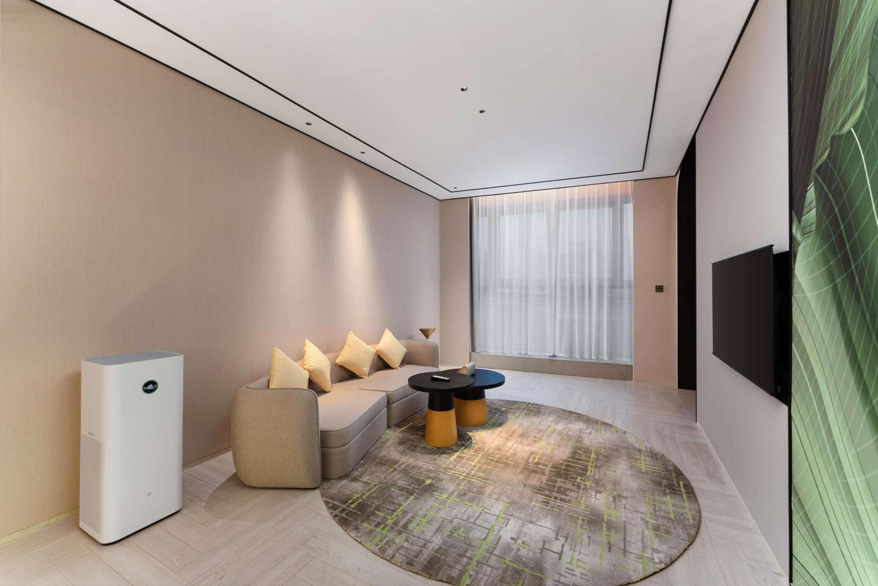 Deluxe Family Suite photo 3
