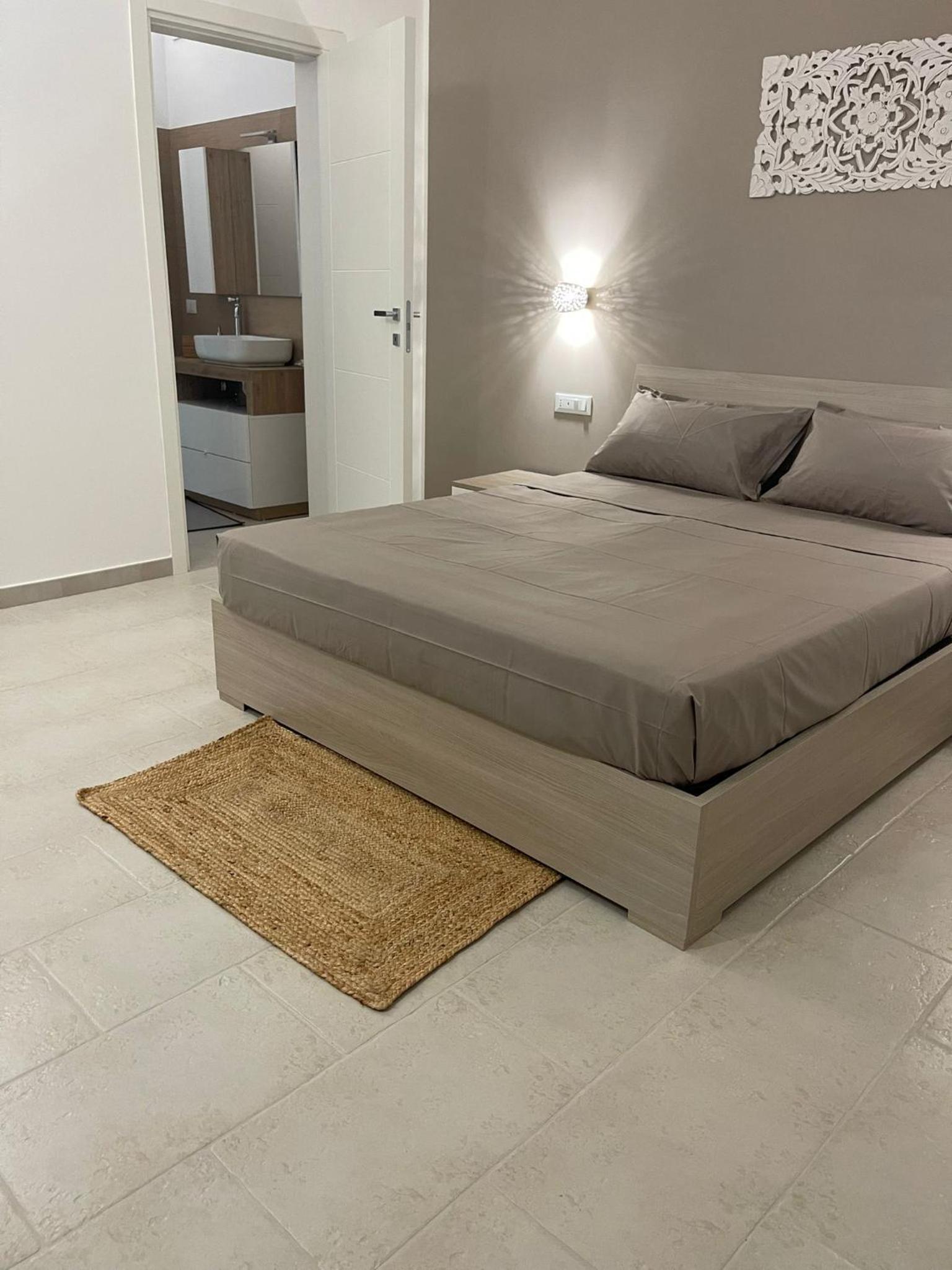 Three-Bedroom Deluxe Apartment photo 3