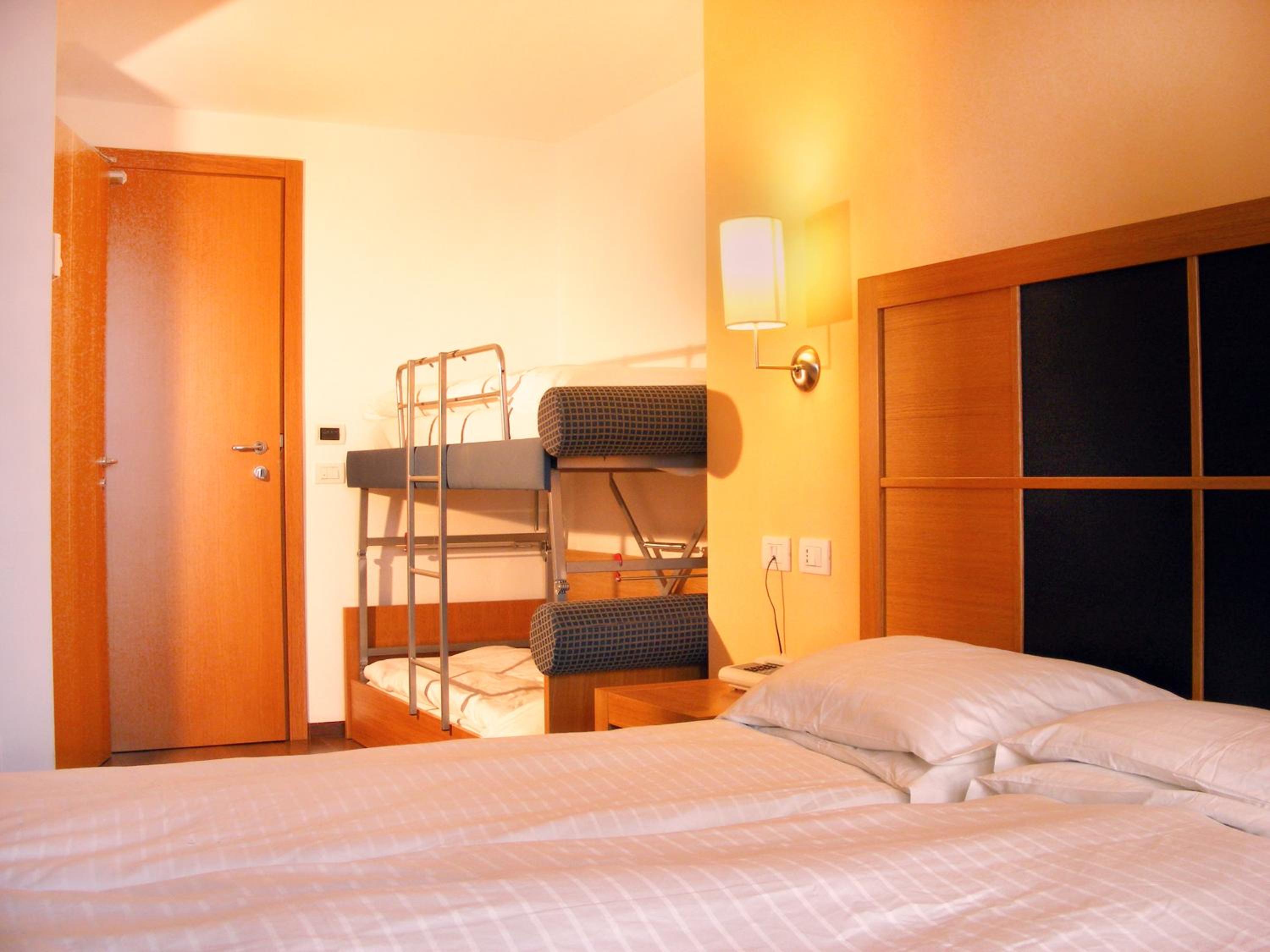 Quadruple Room with Bunk Bed