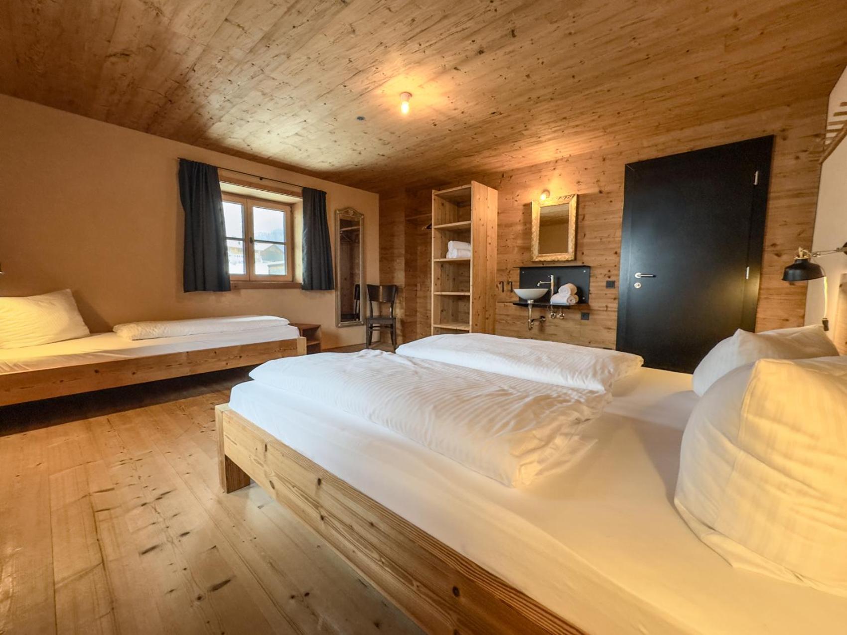 Triple Room with Mountain View
