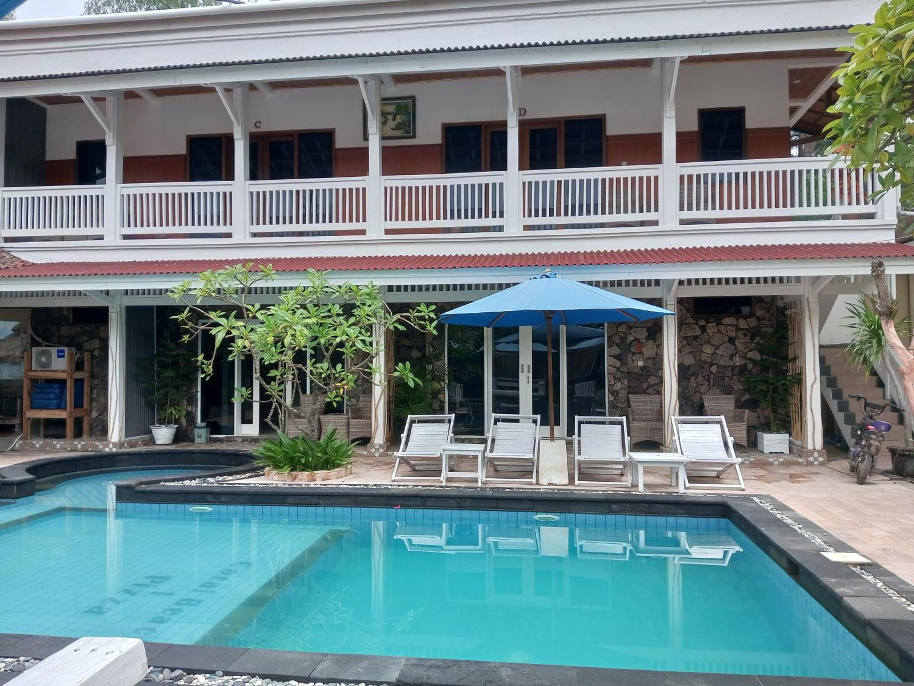 King Room with Pool View - Photo 4