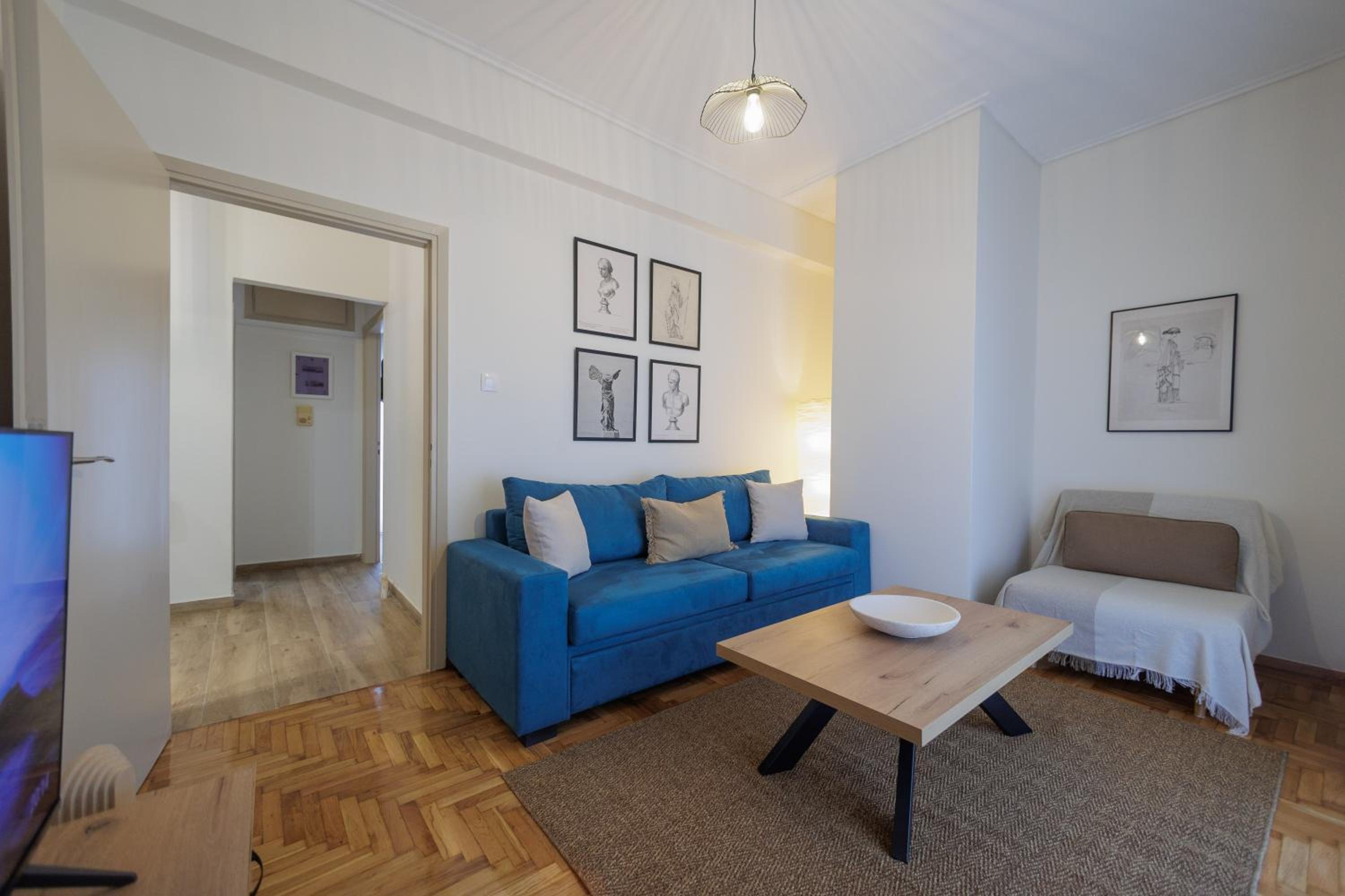 Standard Family Room