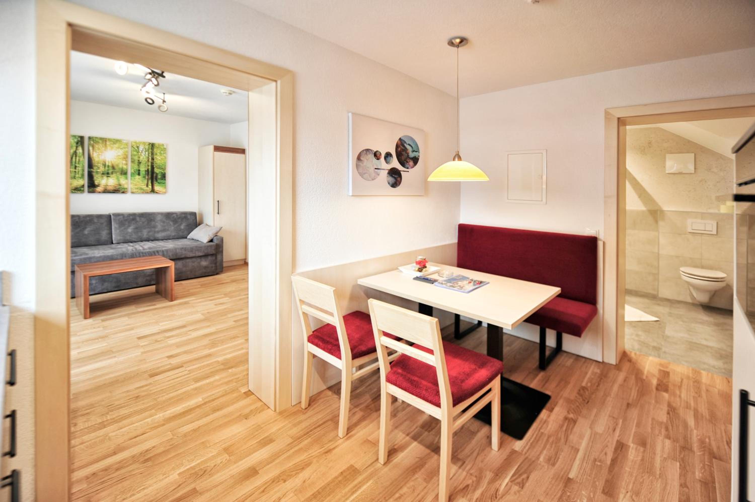 One-Bedroom Apartment photo 2