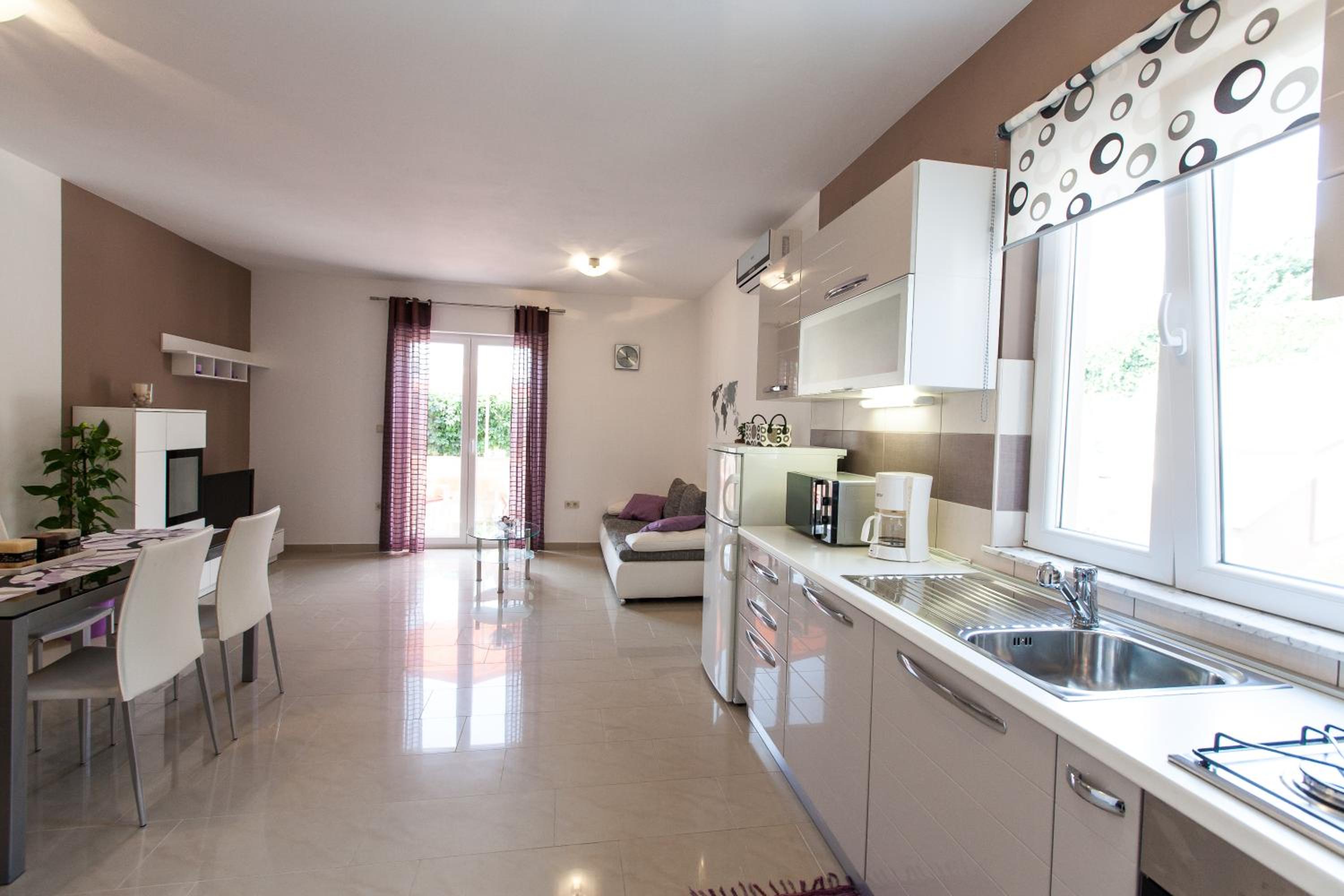 Two-Bedroom Apartment - Photo 35