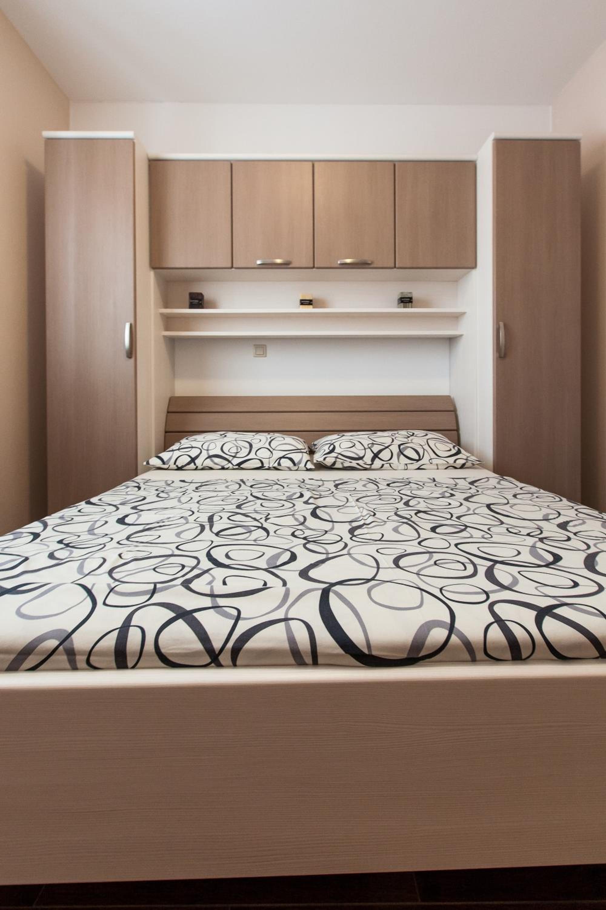 Two-Bedroom Apartment - Photo 26