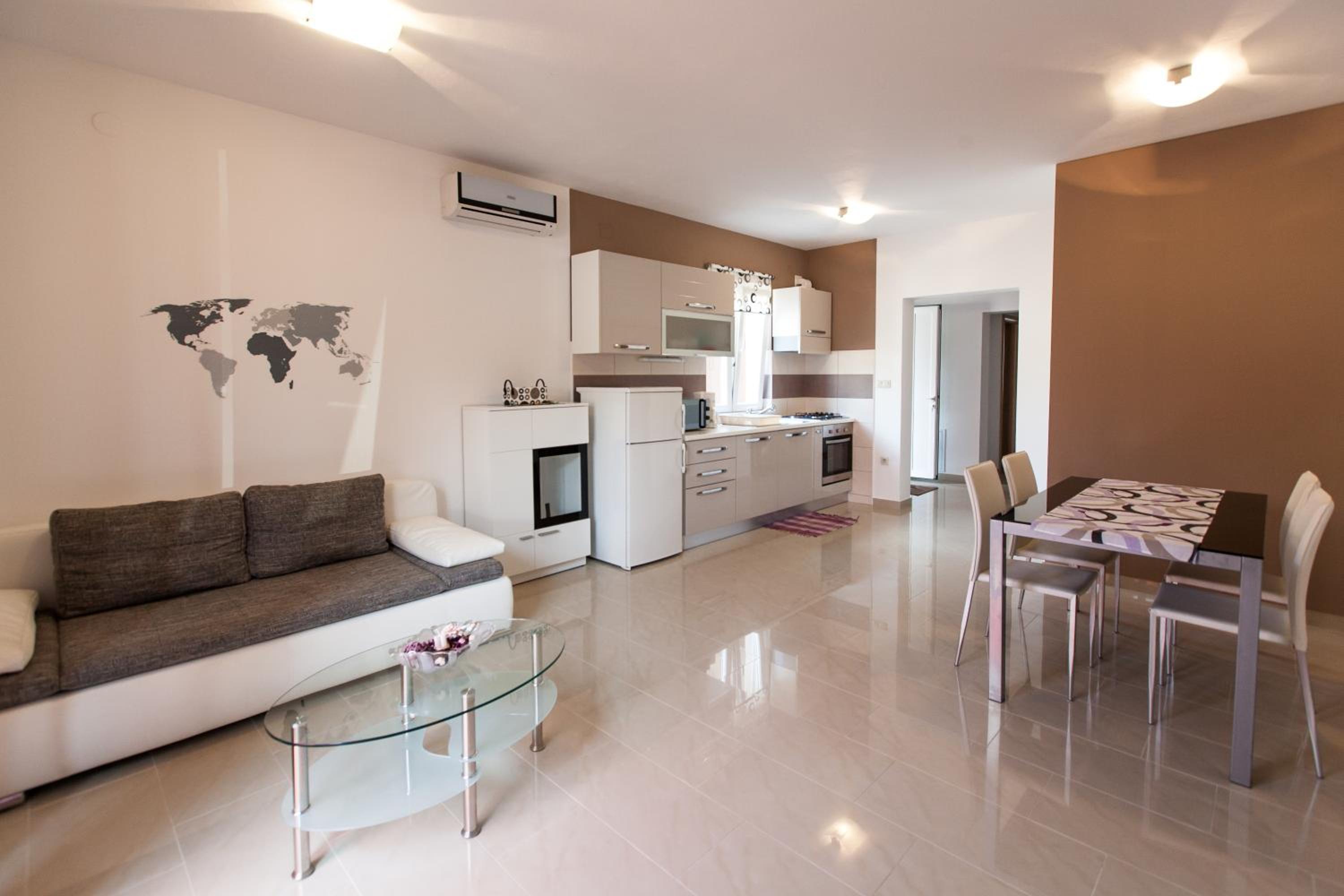 Two-Bedroom Apartment - Photo 1