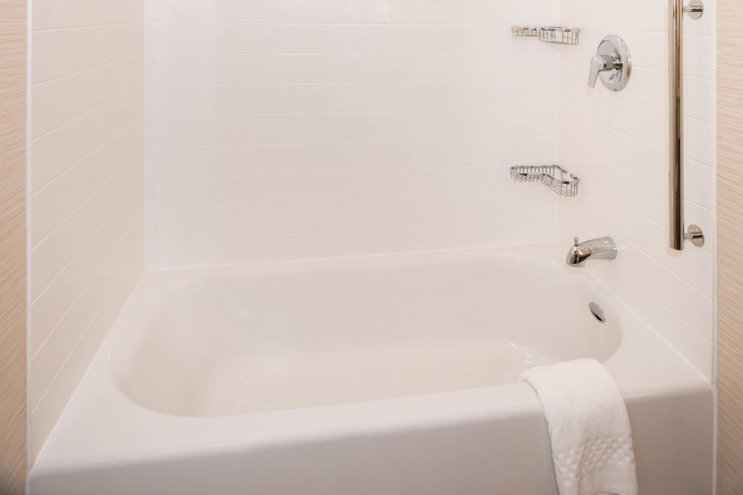 King Room - Hearing Accessible