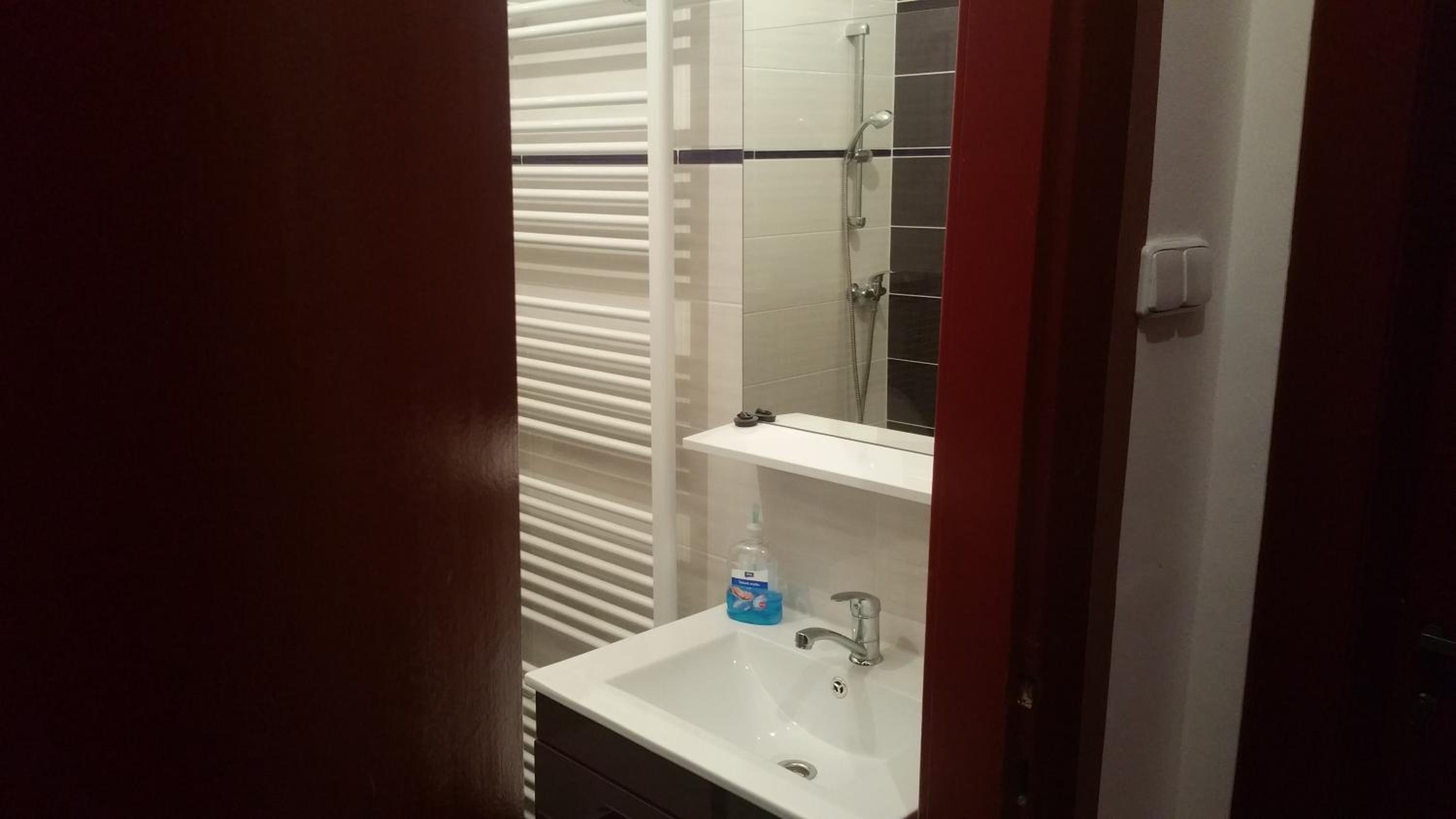 Triple Room with Double Bed and Shower photo 3