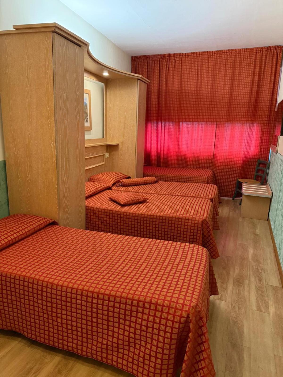 Quadruple Room photo 3