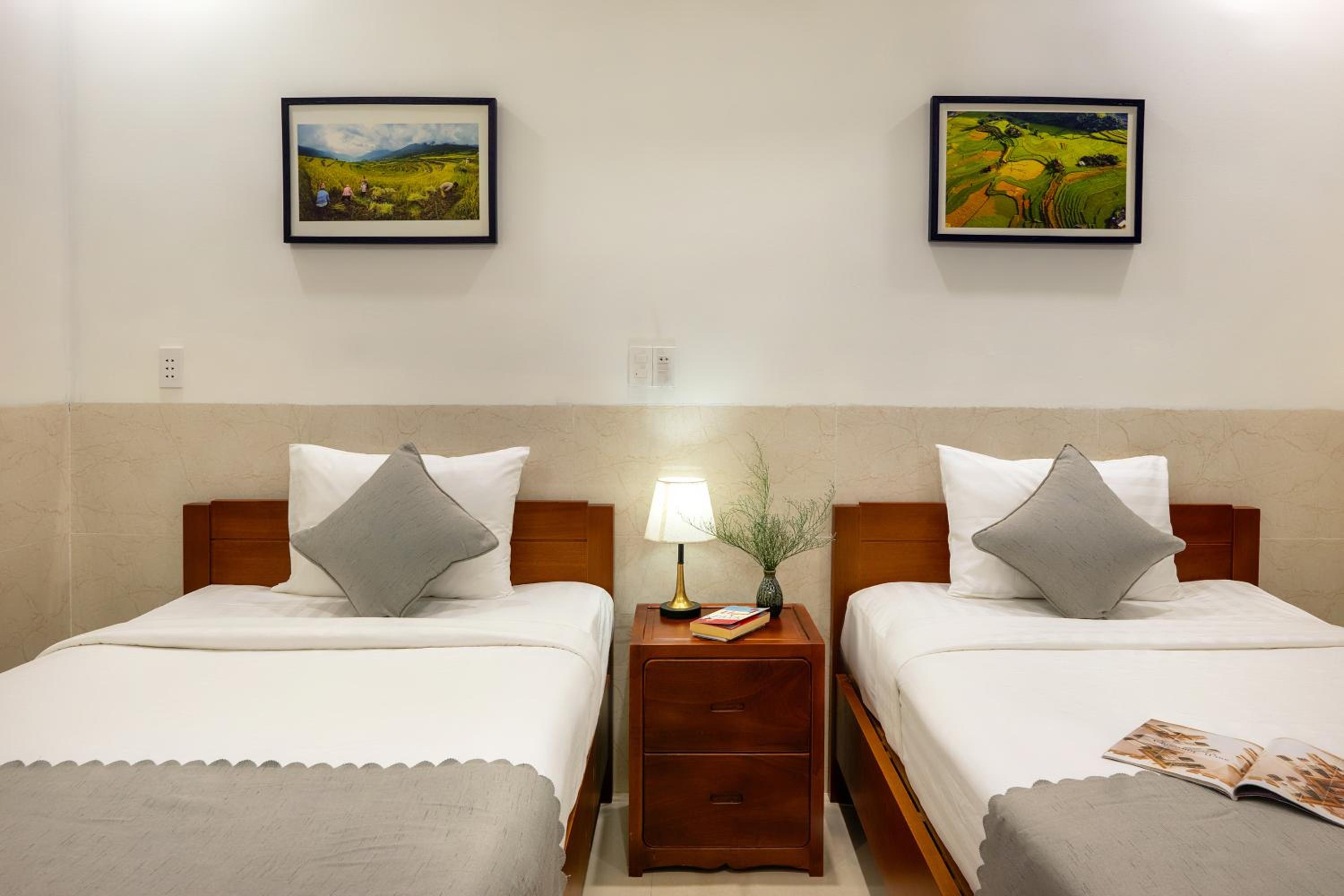 Deluxe Twin Room - Photo 6