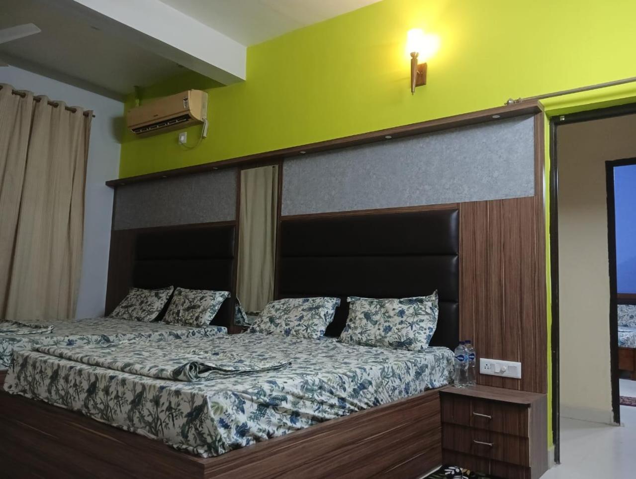 Deluxe Double Room photo 2