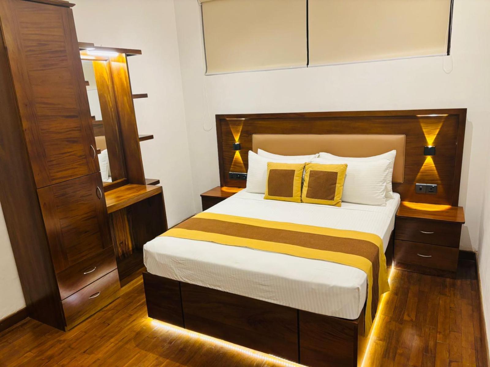 Budget Double Room photo 2