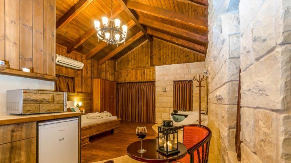 Superior Chalet photo 3