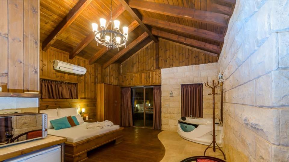 Superior Chalet photo 1