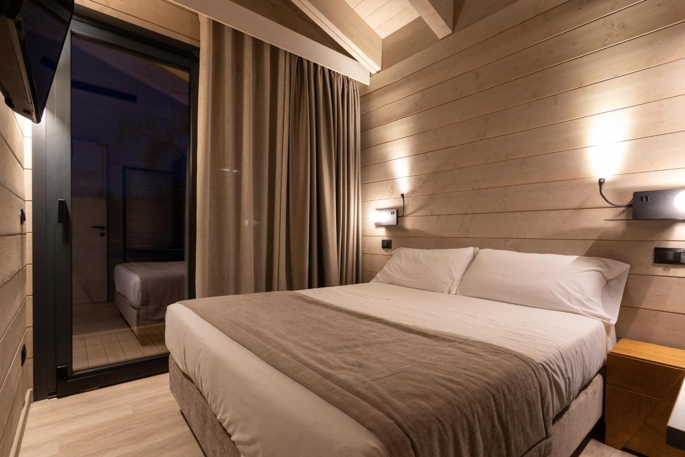 Superior Chalet photo 3